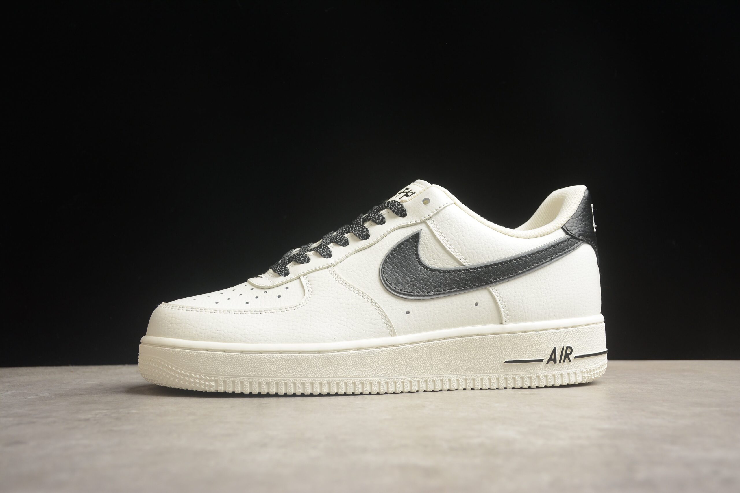 Kith x Nk Air Force 1'07 Low NY9668-235 - Image 2