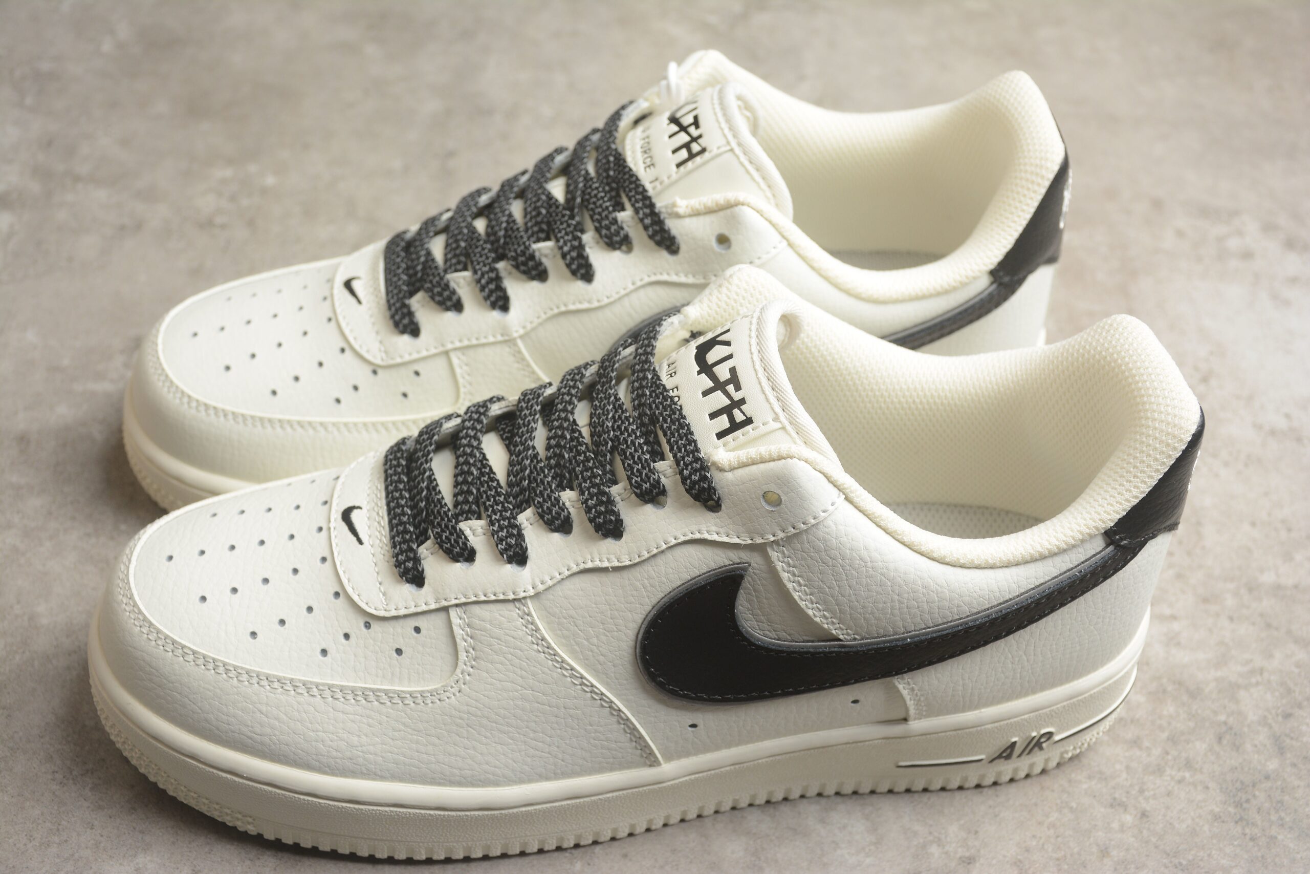 Kith x Nk Air Force 1'07 Low NY9668-235 - Image 3