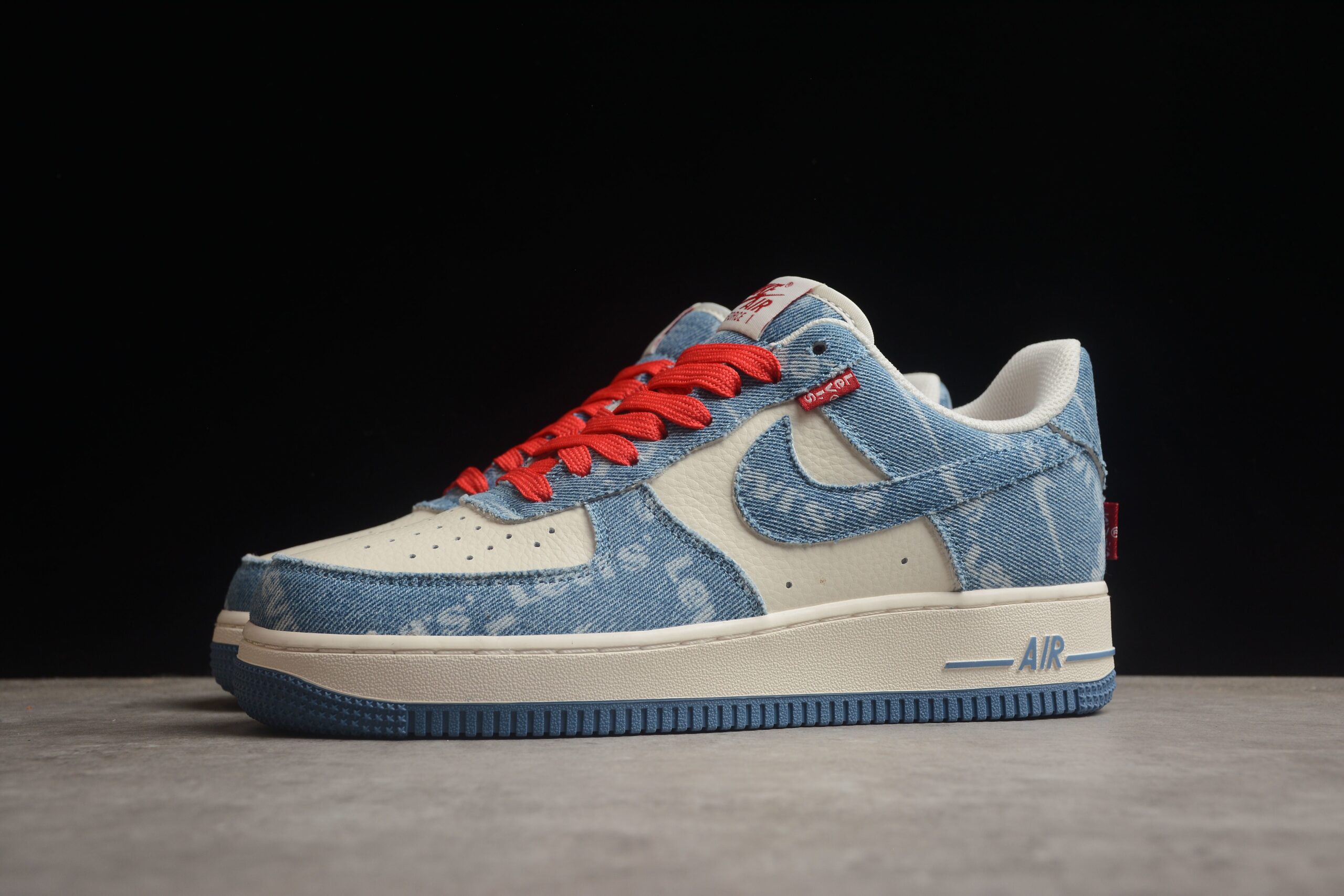 Levi's x Nk Air Force 1'07 Low VT5698-568 - Image 4