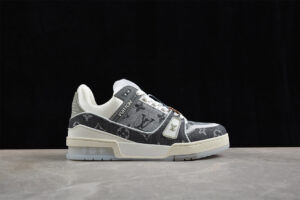 Louis Vuitton LV Trainer Grey / White with Strap