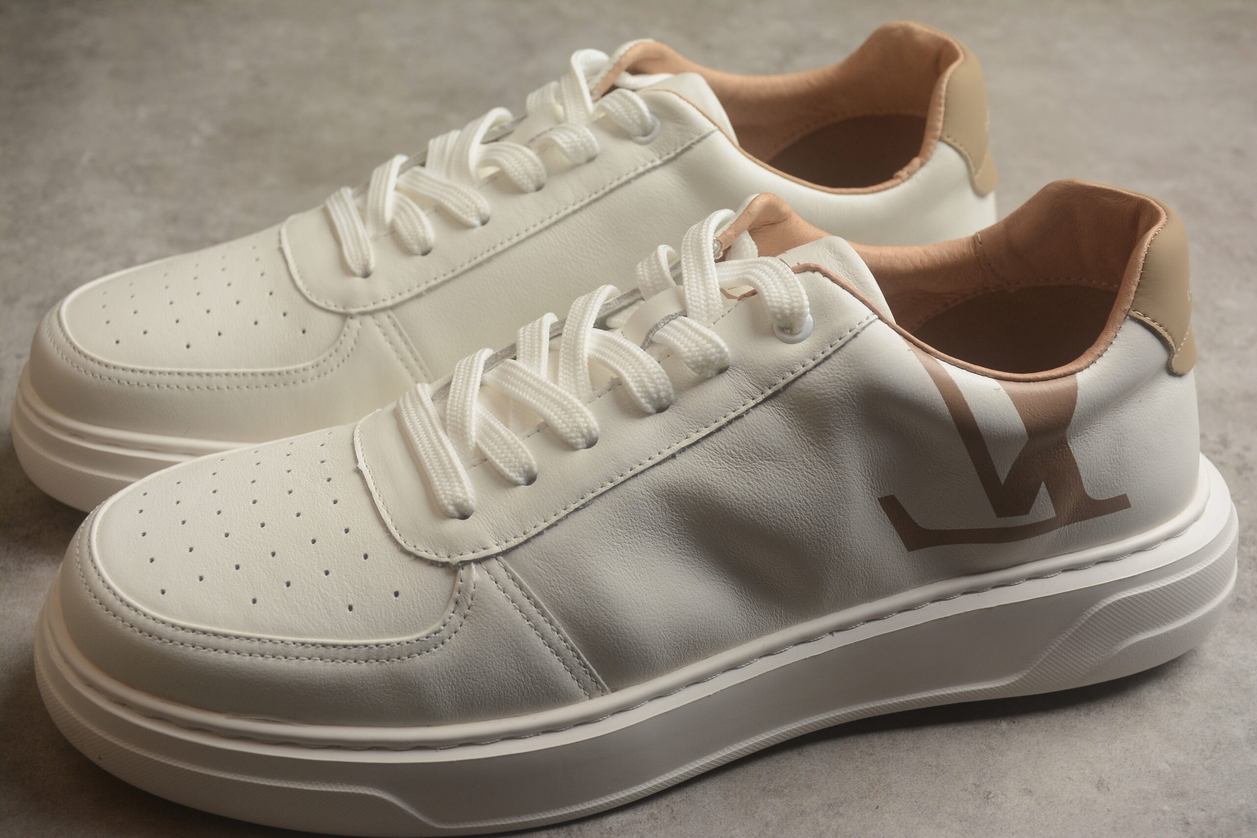 Louis Vuitton sneakers - Image 3
