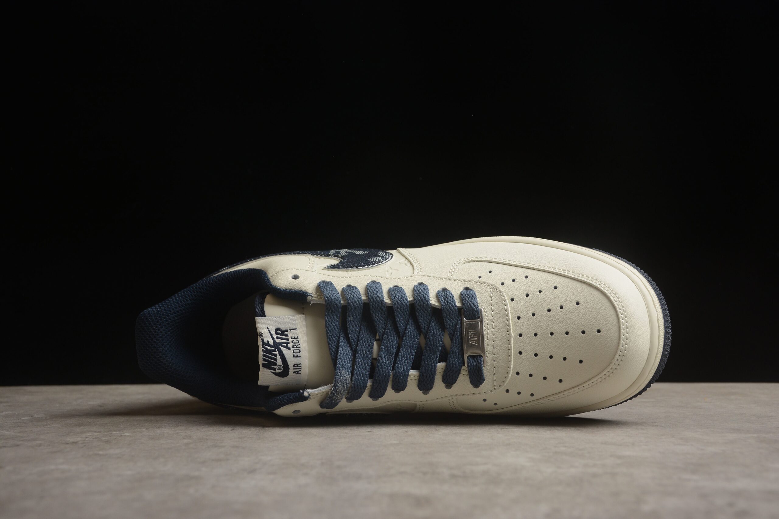 Louis Vuitton x Nk Air Force 1'07 Low LV0506-011 - Image 5