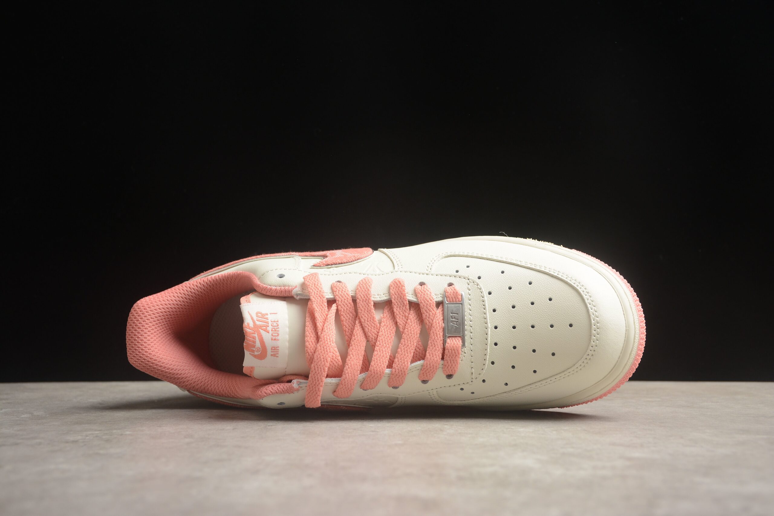 Louis Vuitton x Nk Air Force 1'07 Low LV0506-088 - Image 5