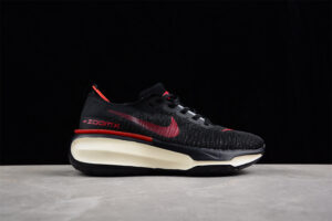 NIKE ZoomX Invincible 3