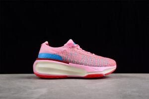 NIKE ZoomX Invincible 3