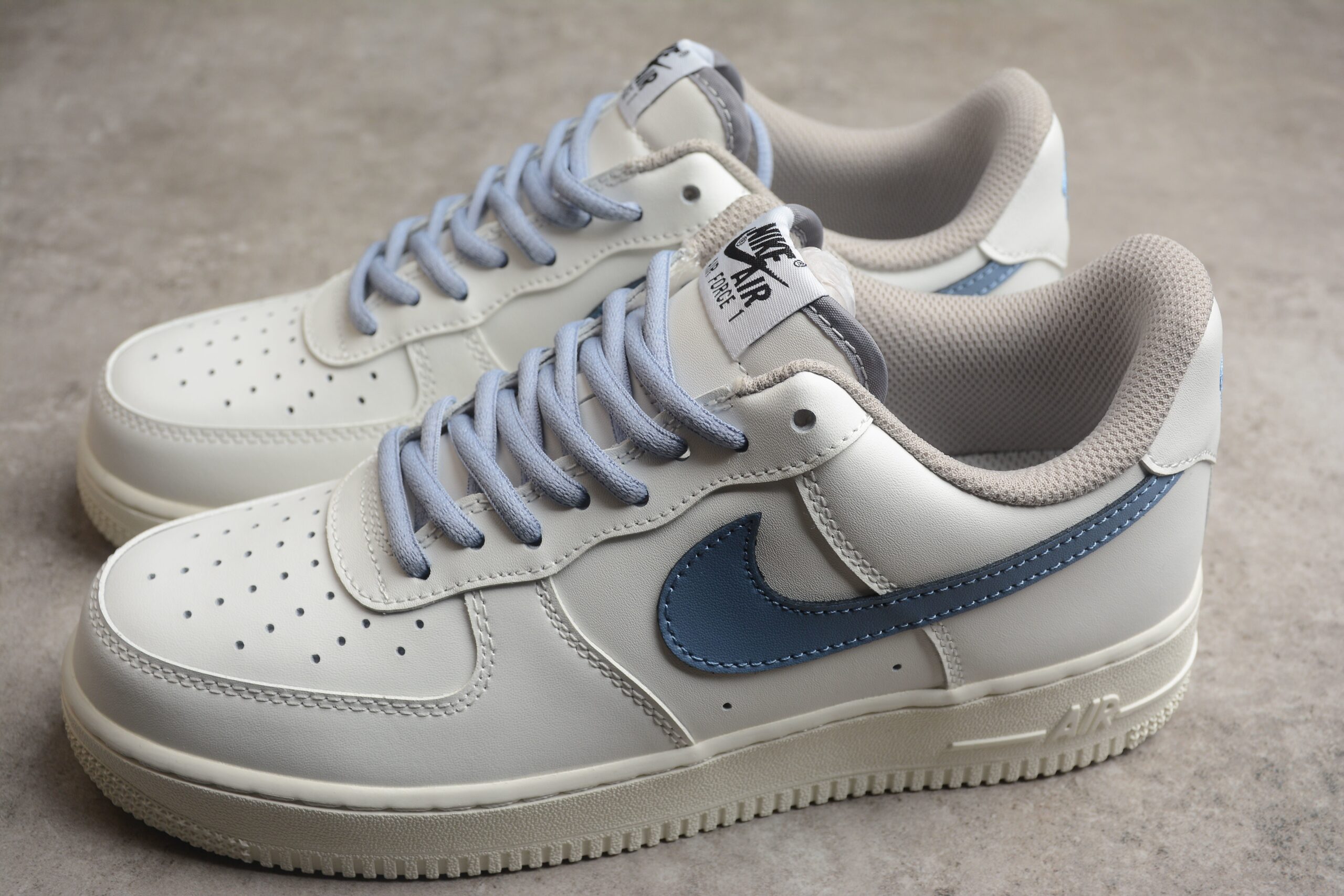 NK Air Force 1 CQ5059-108 - Image 2