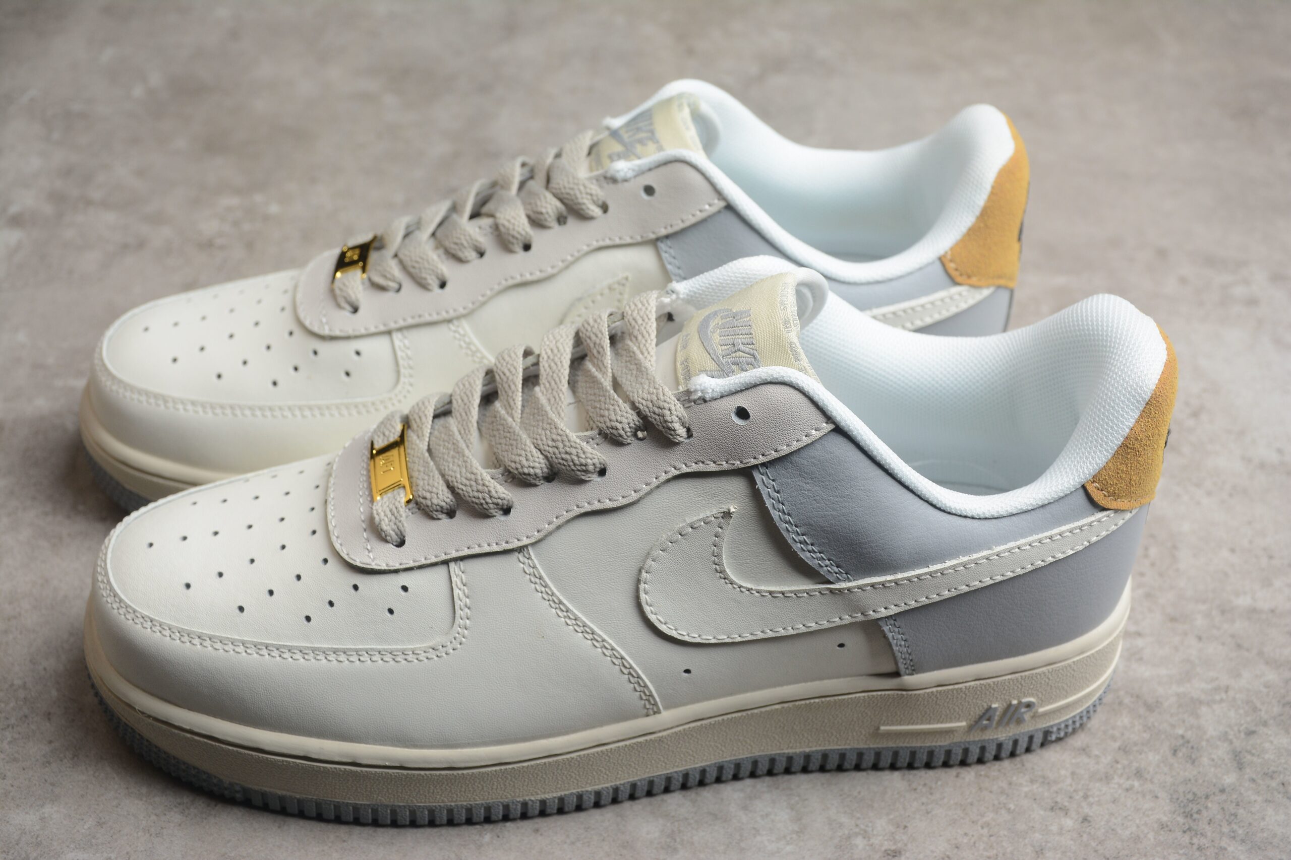 NK Air Force 1 CQ5059-110 - Image 3