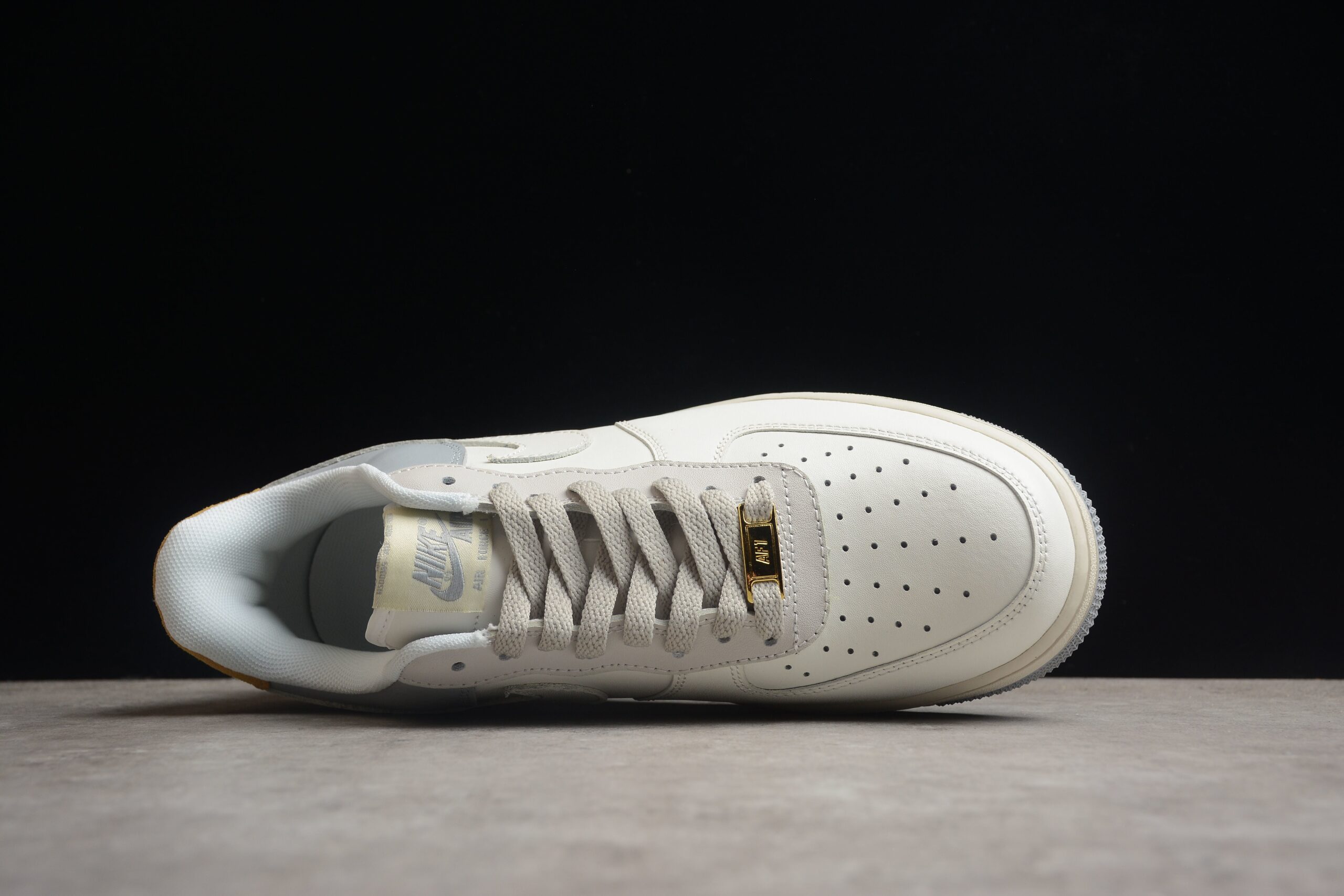 NK Air Force 1 CQ5059-110 - Image 5