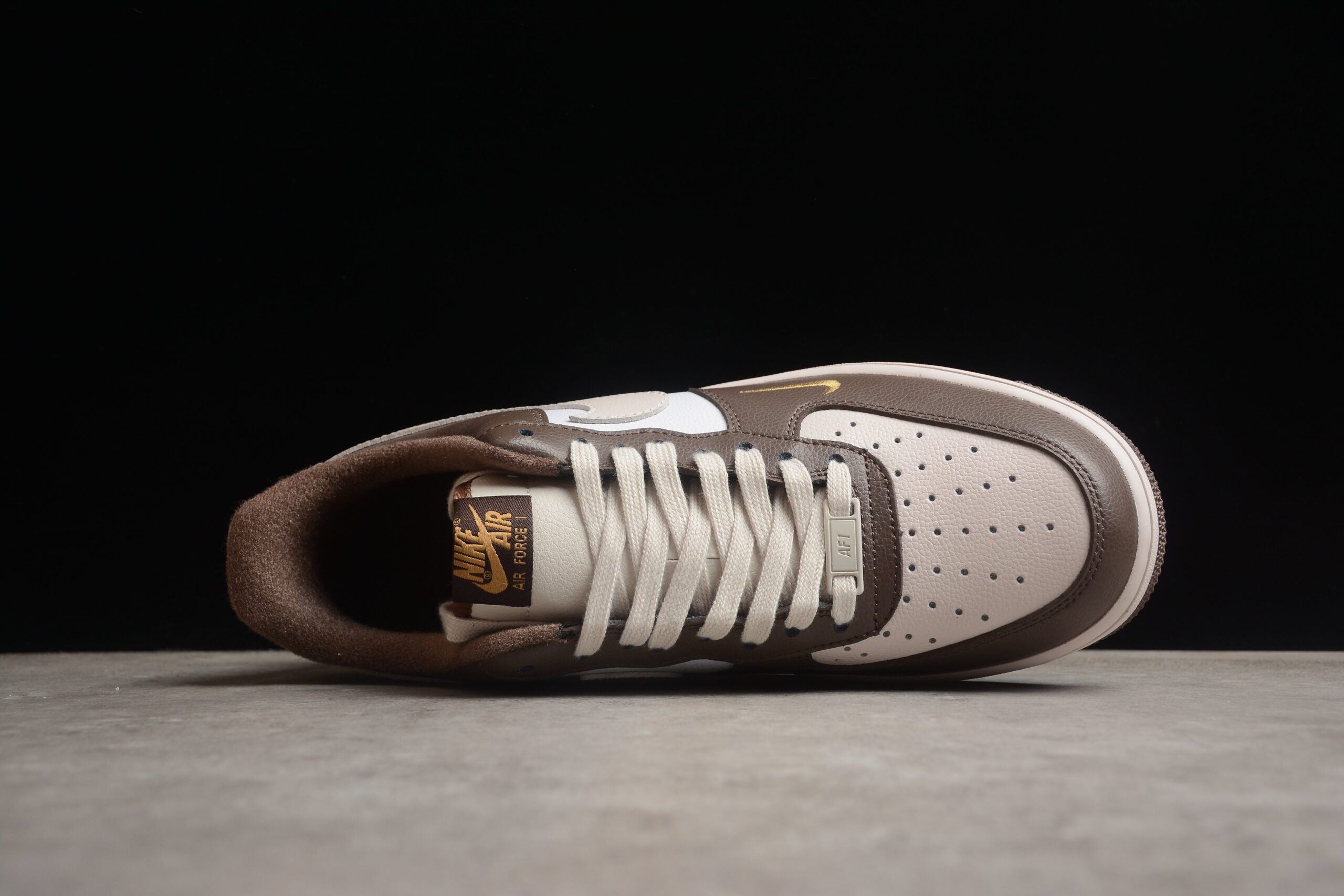 NK Air Force 1 DB3301-077 - Image 5