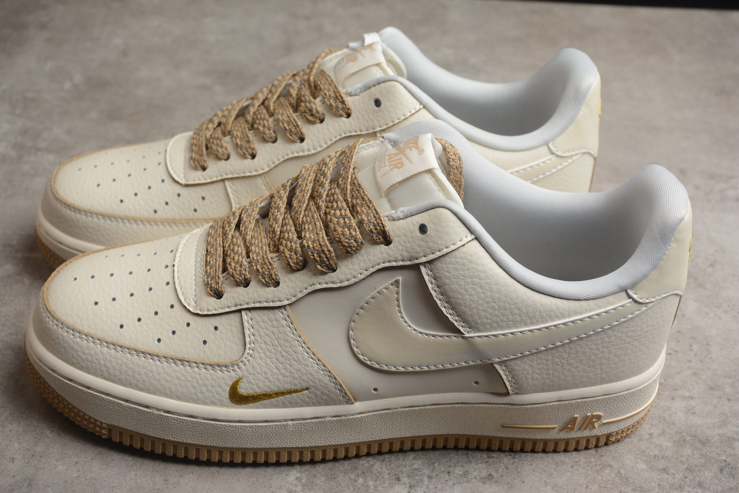 NK Air Force 1 DD9915-633 - Image 3