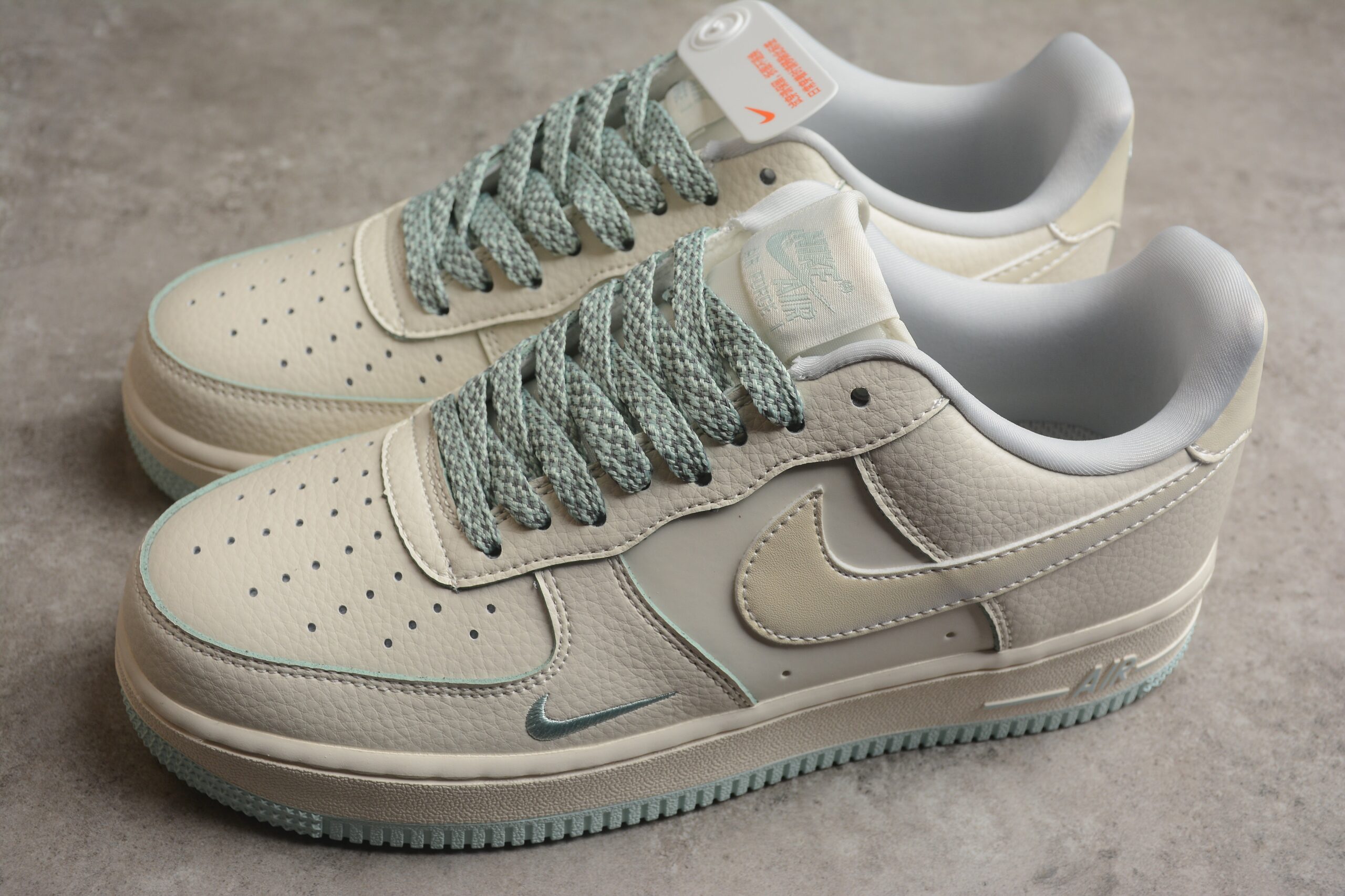 NK Air Force 1 DD9915-688 - Image 3