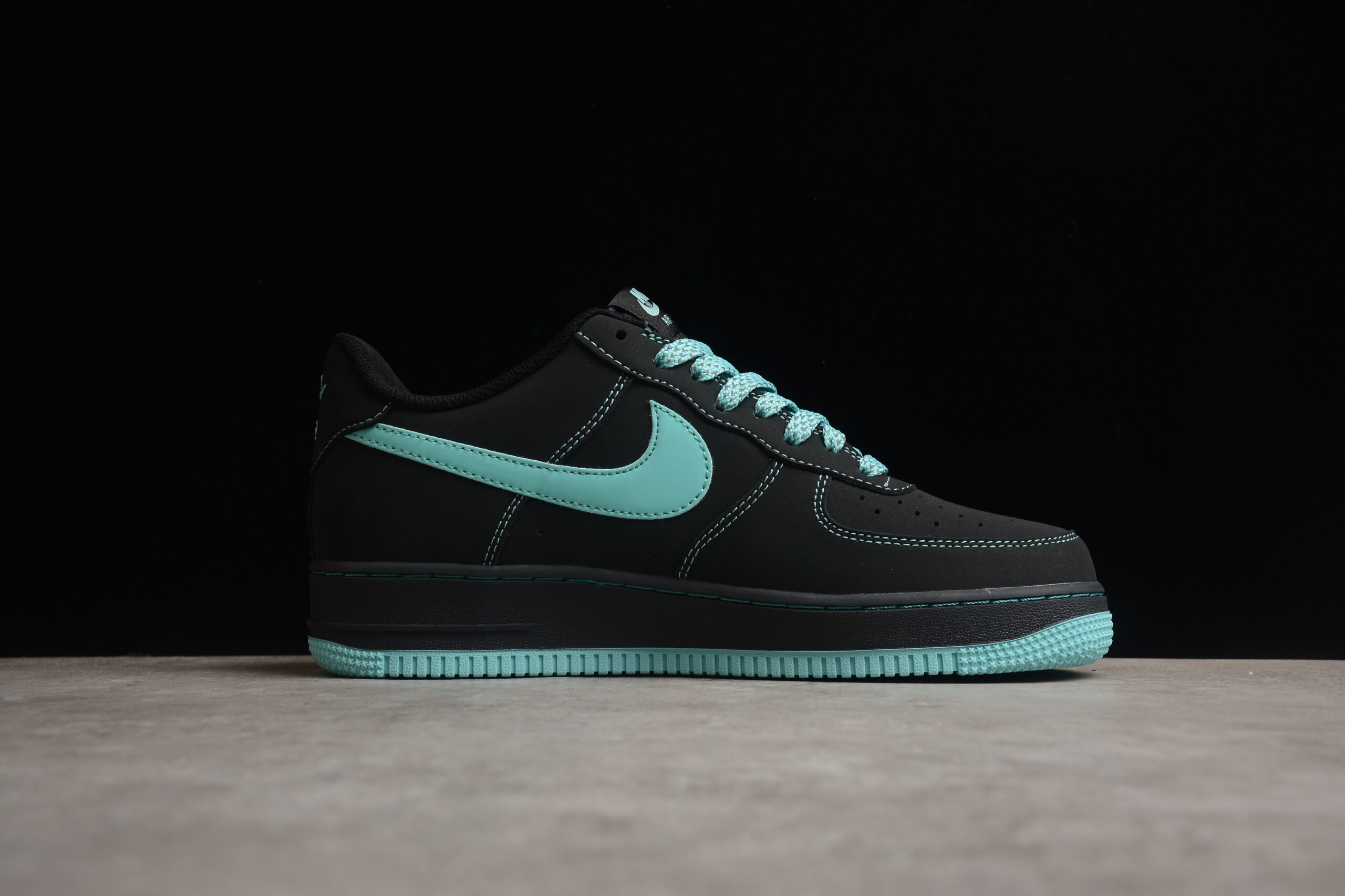 NK Air Force 1 DH5696-226