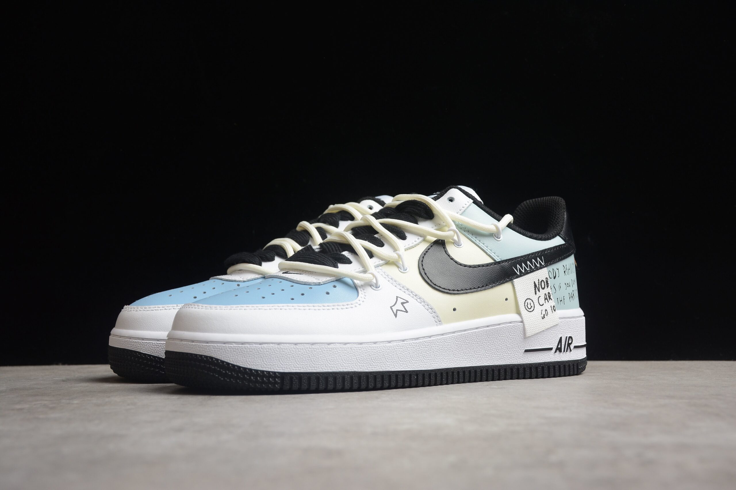 NK Air Force 1 DH7561-102 - Image 4