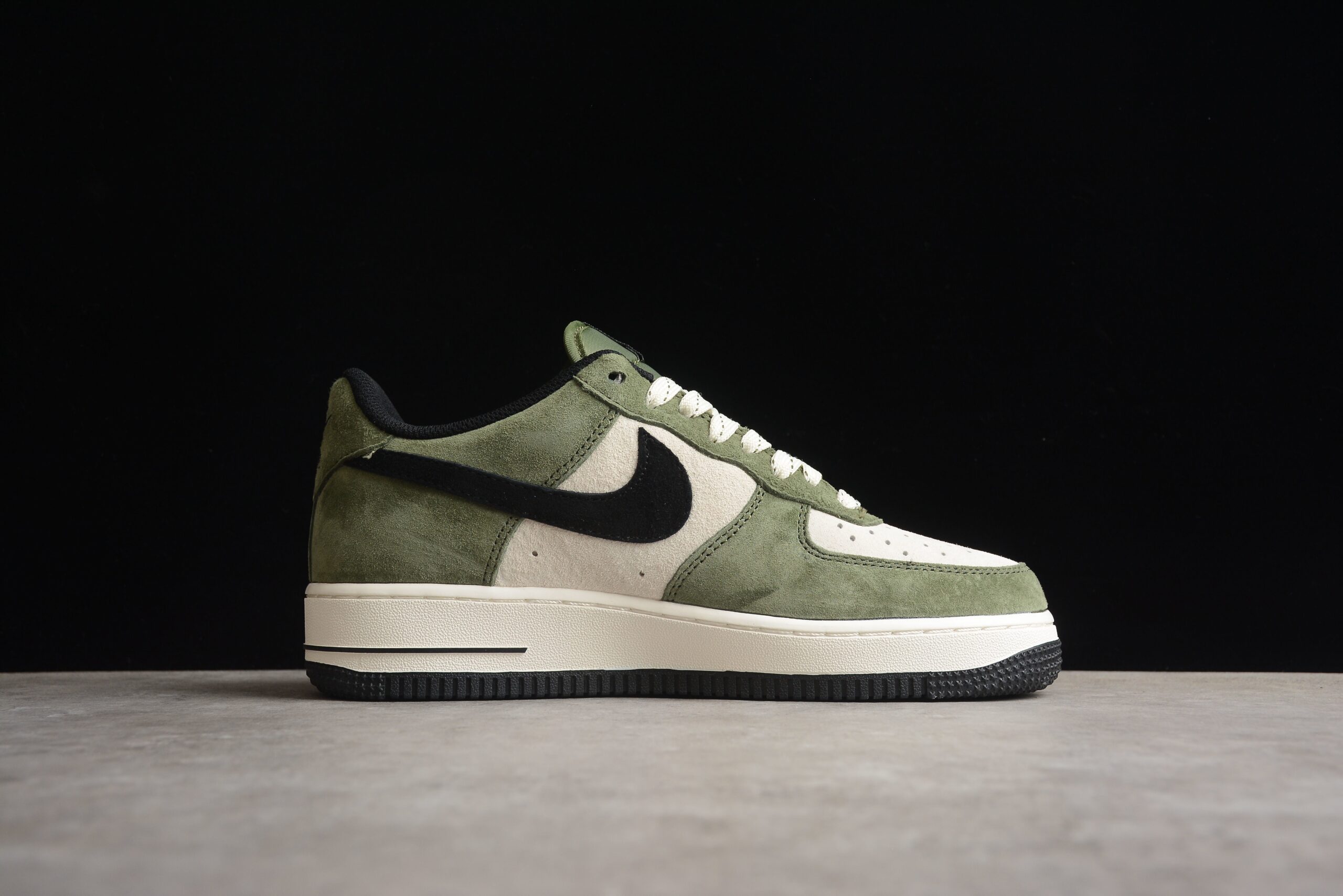 NK Air Force 1 DI3966-023