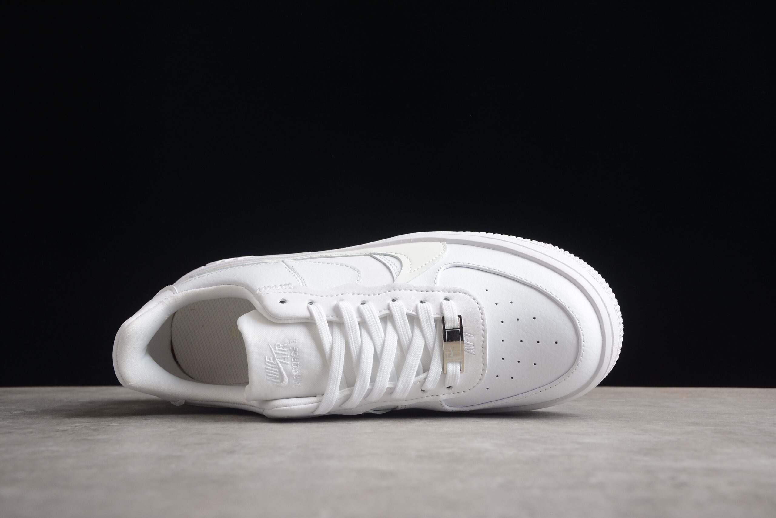 NK Air Force 1 DJ9946-100 - Image 5