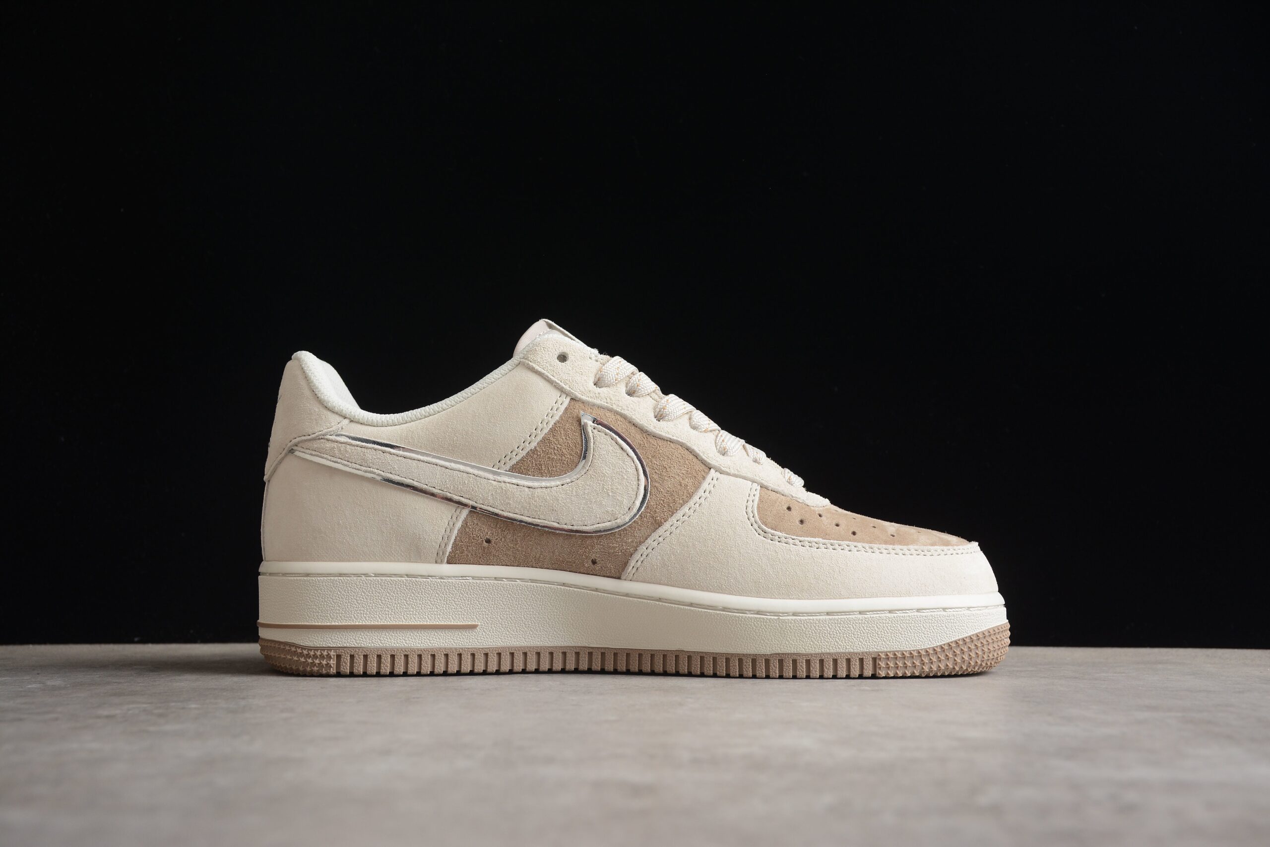 NK Air Force 1 DQ3966-183