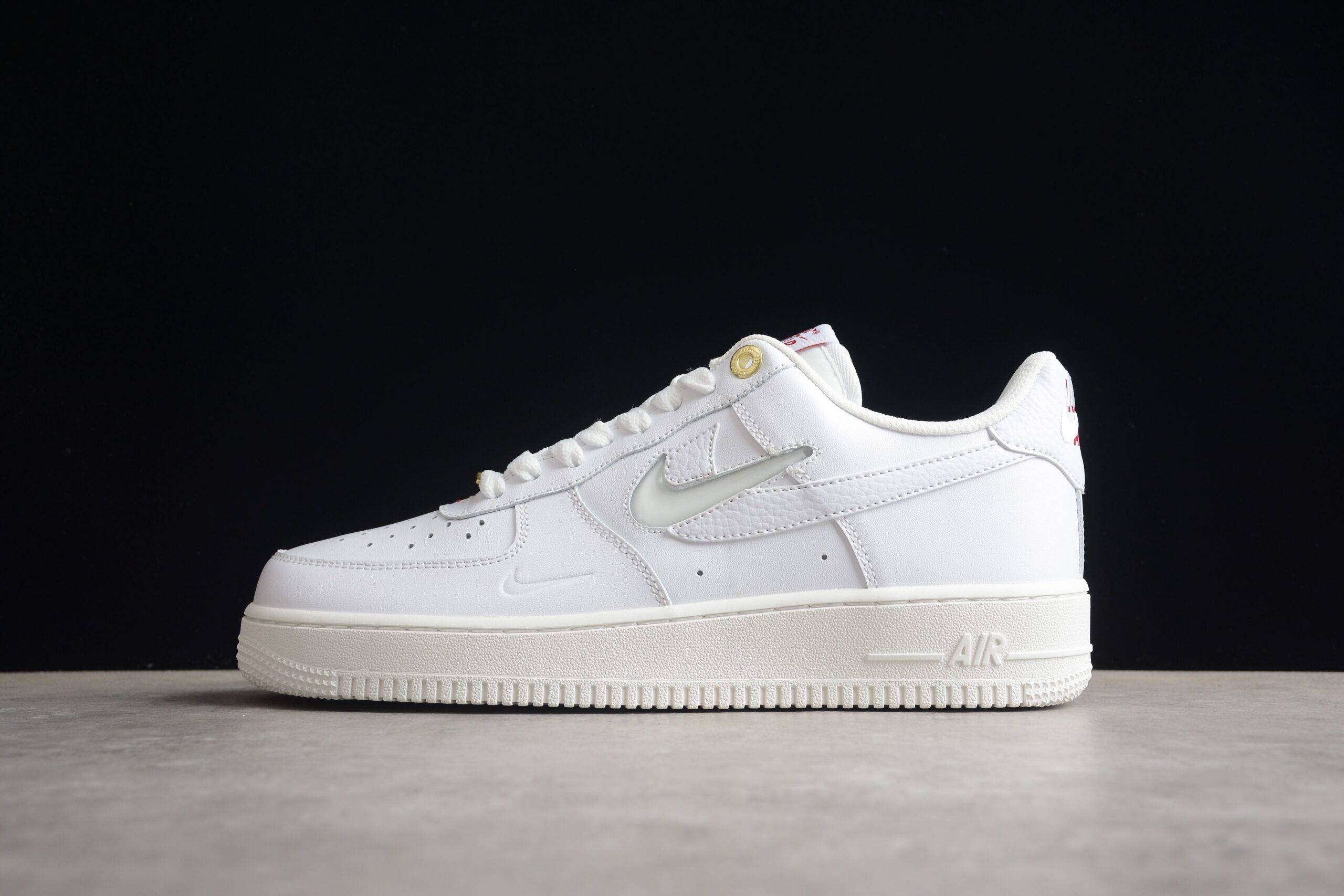 NK Air Force 1 DQ7664-100 - Image 2