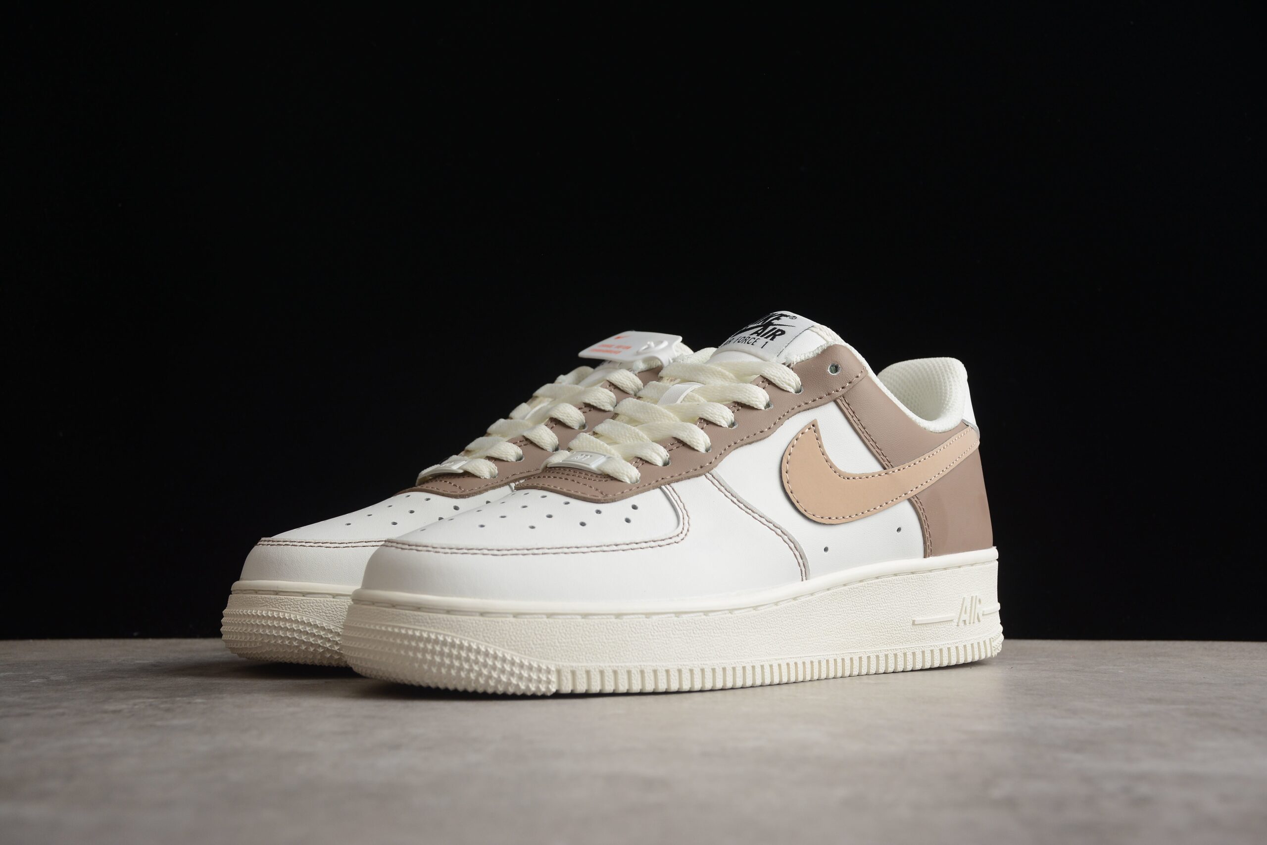 NK Air Force 1 DT0226-303 - Image 4