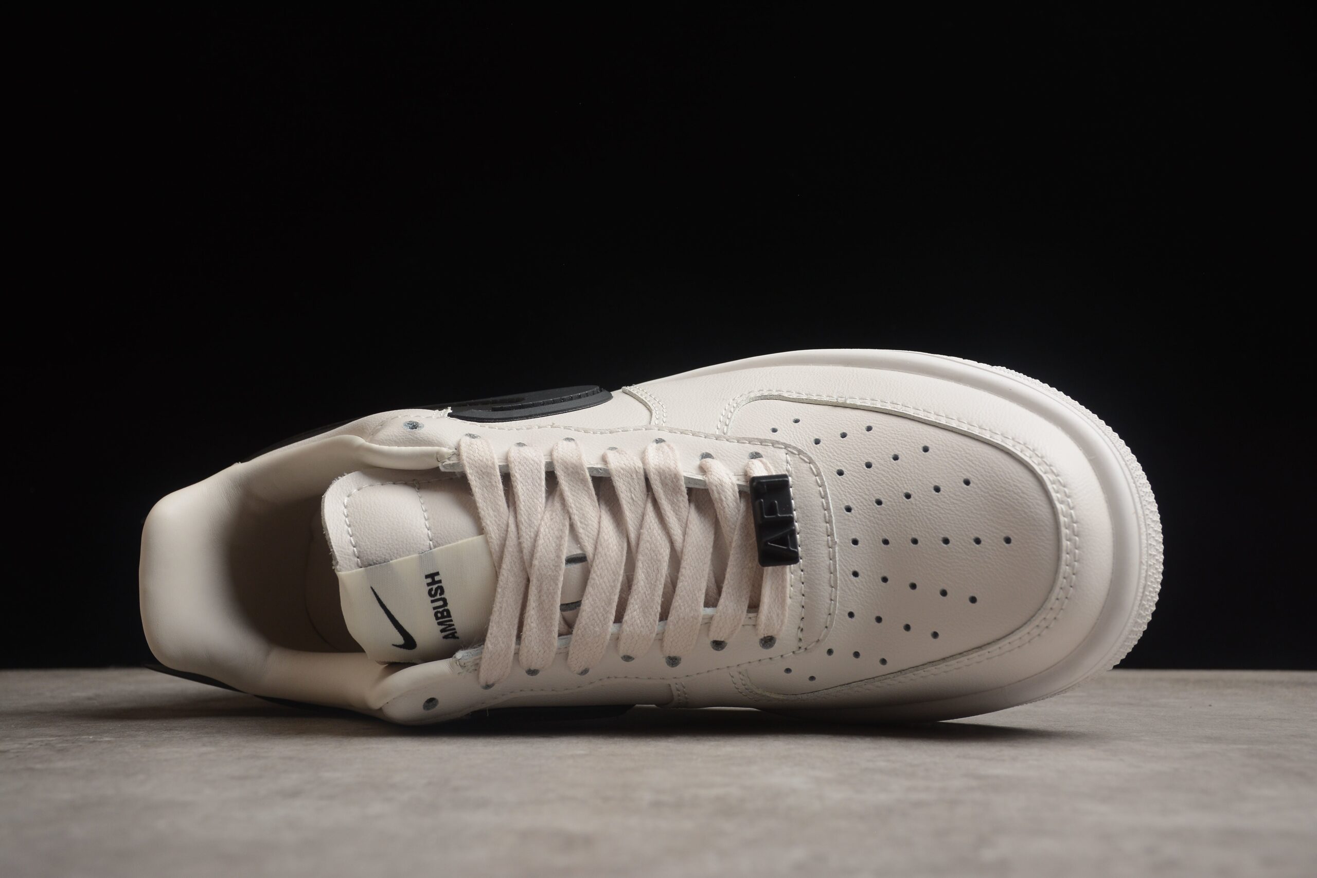 NK Air Force 1 DV3464-002 - Image 5