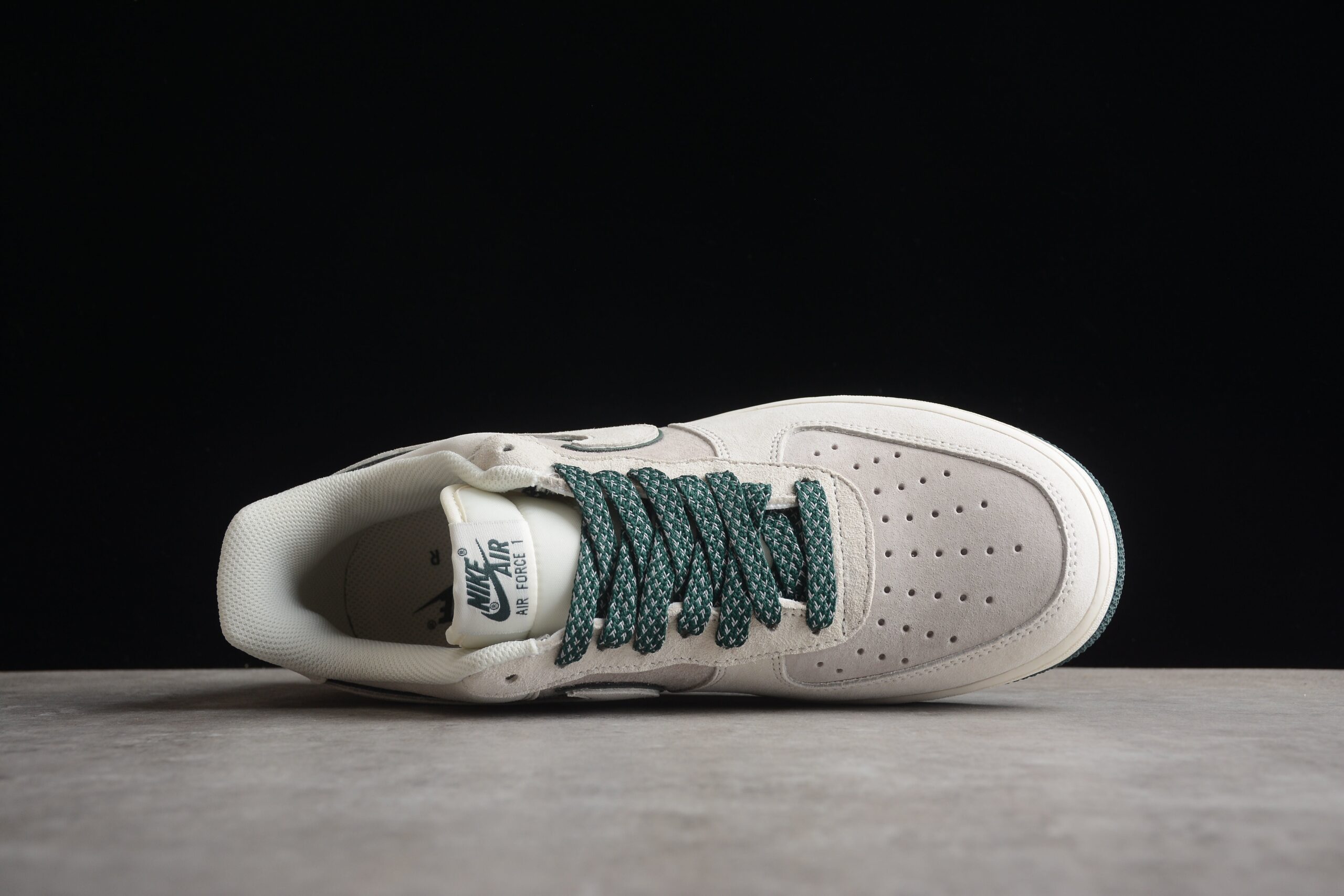 NK Air Force 1 DZ3696-002 - Image 5