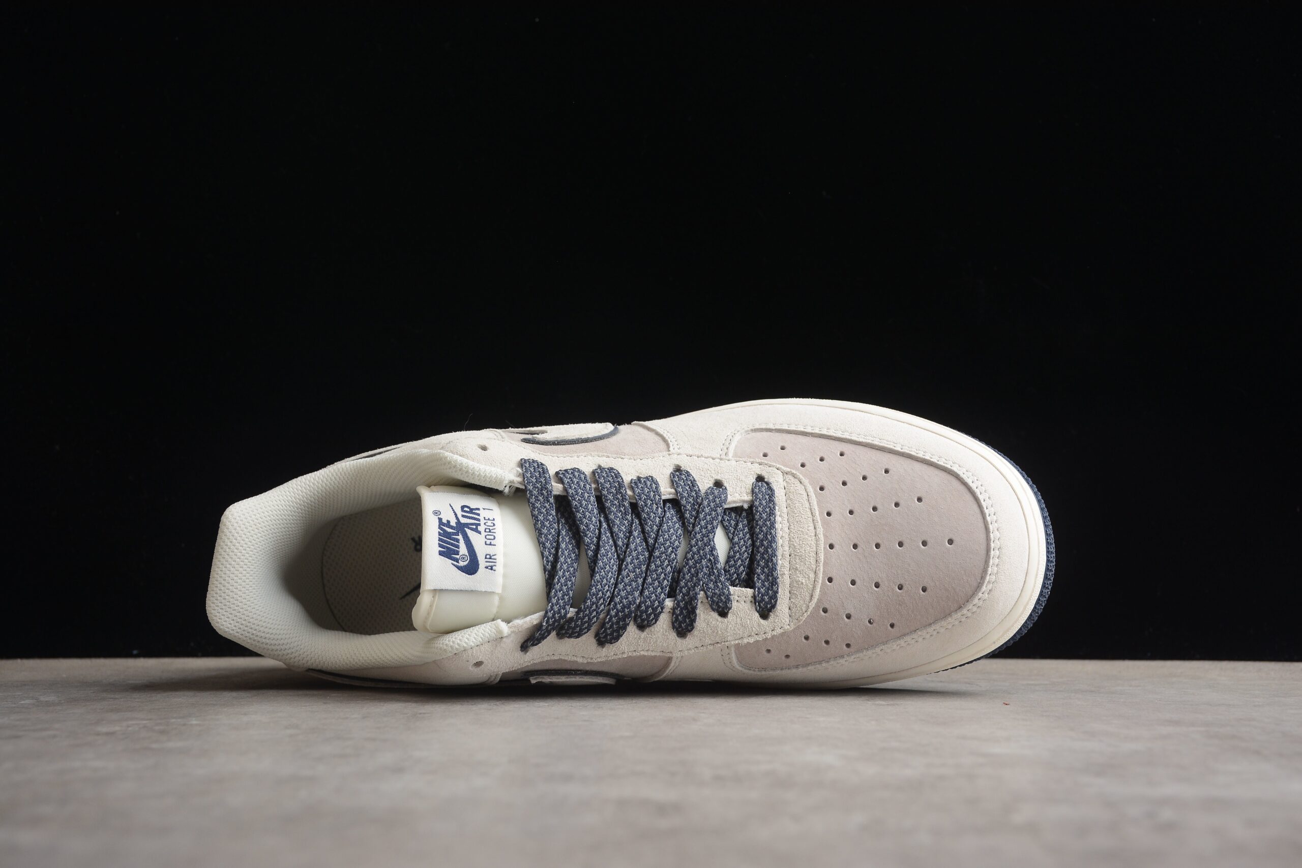 NK Air Force 1 DZ3696-006 - Image 5