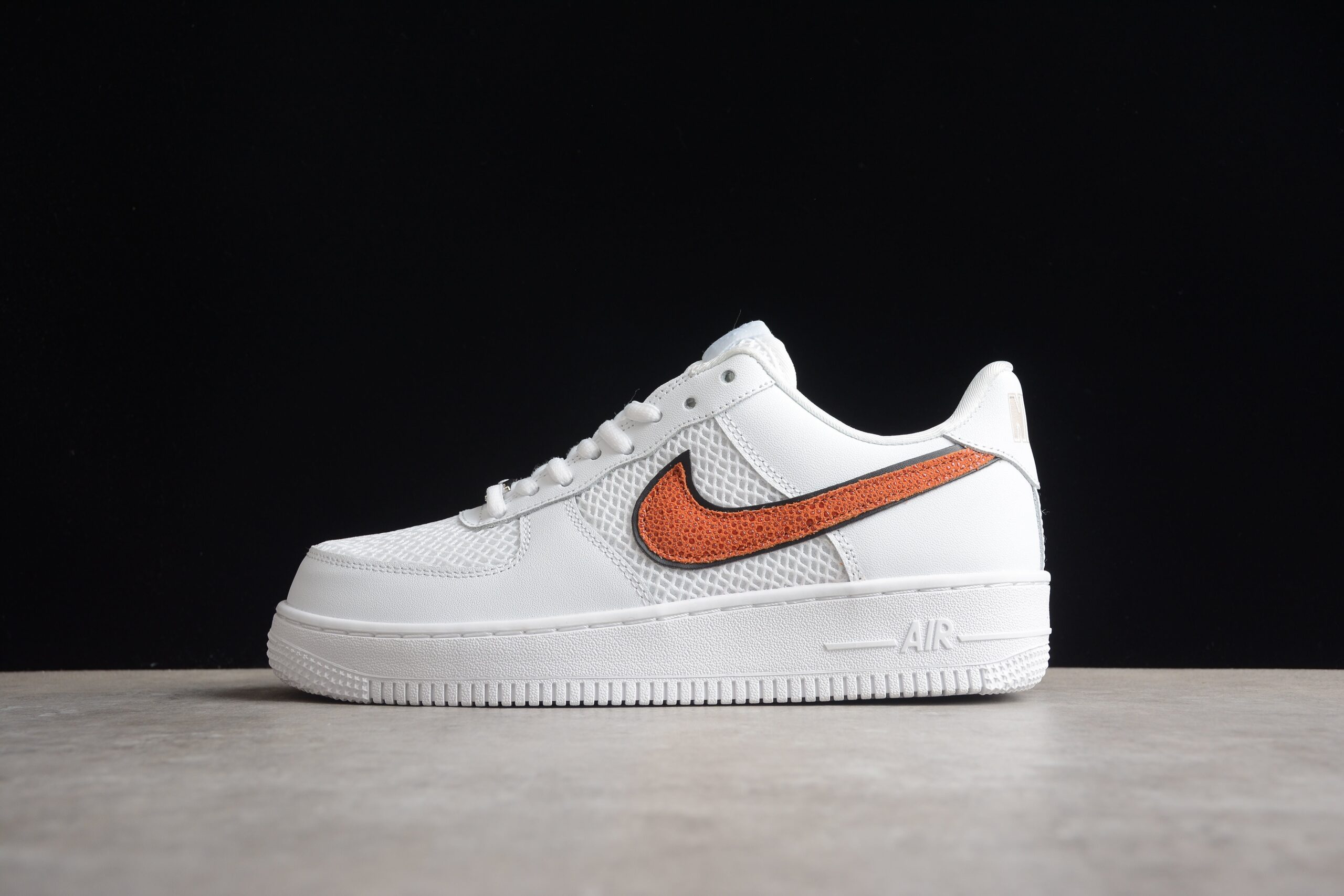 NK Air Force 1 DZ5228-100 - Image 2