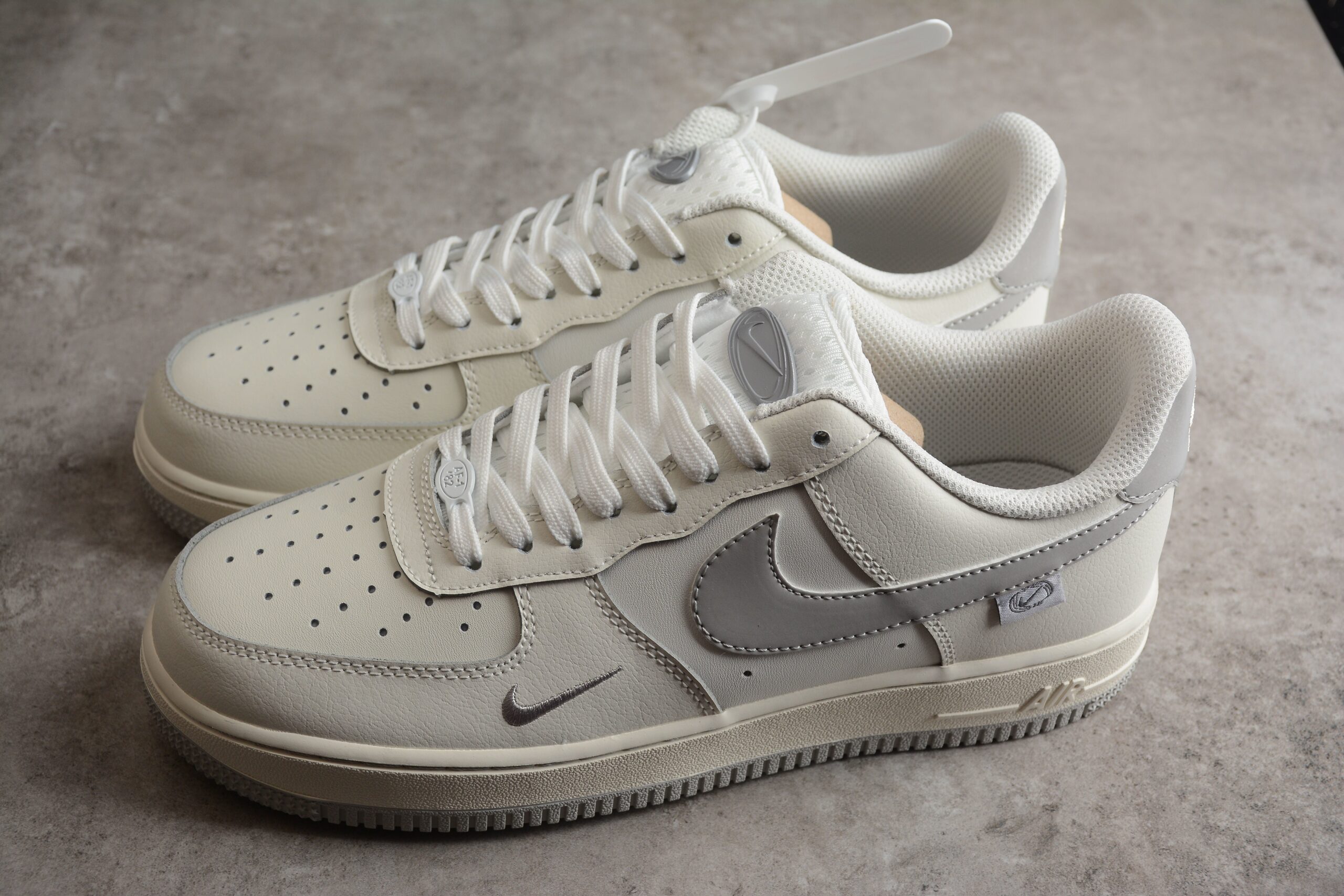 NK Air Force 1 FB1839-333 - Image 3