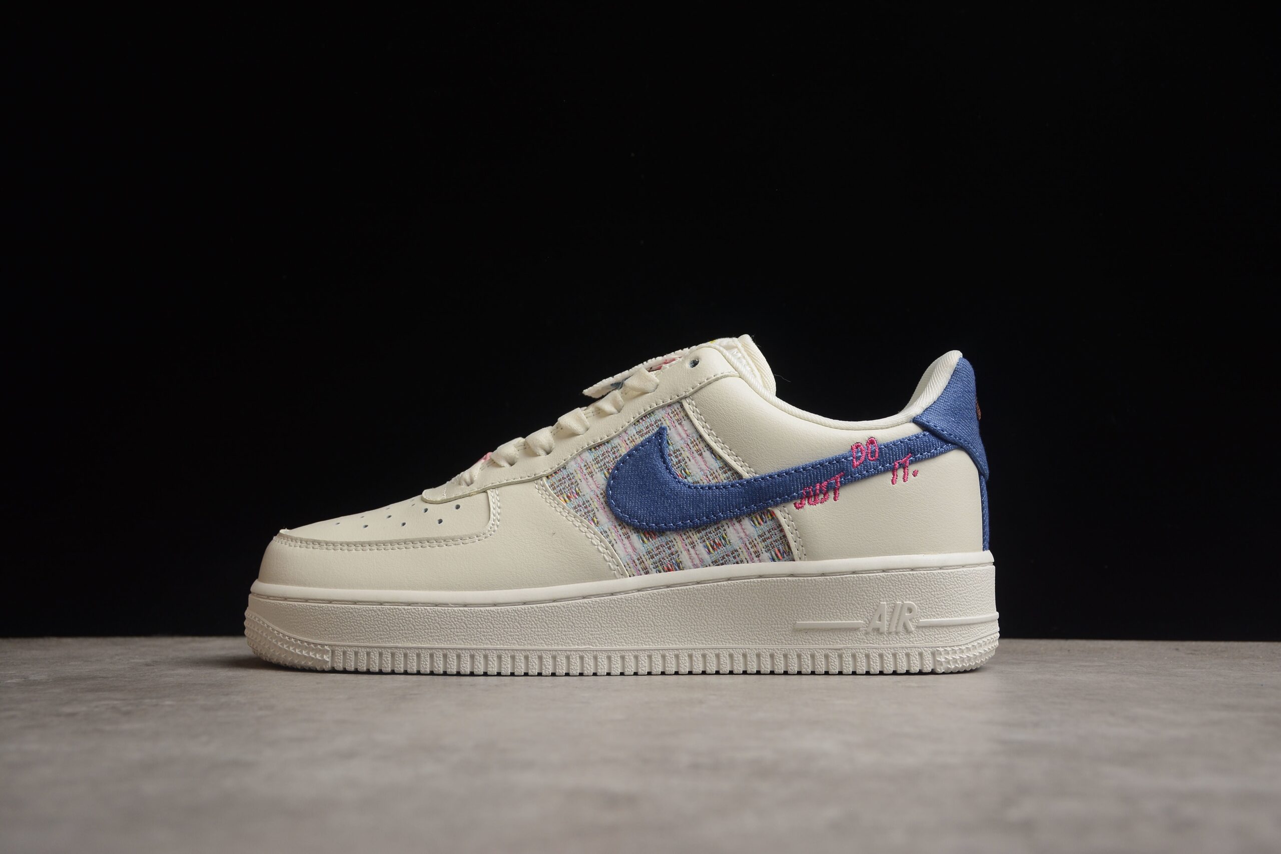 NK Air Force 1 FJ7740-141 - Image 2