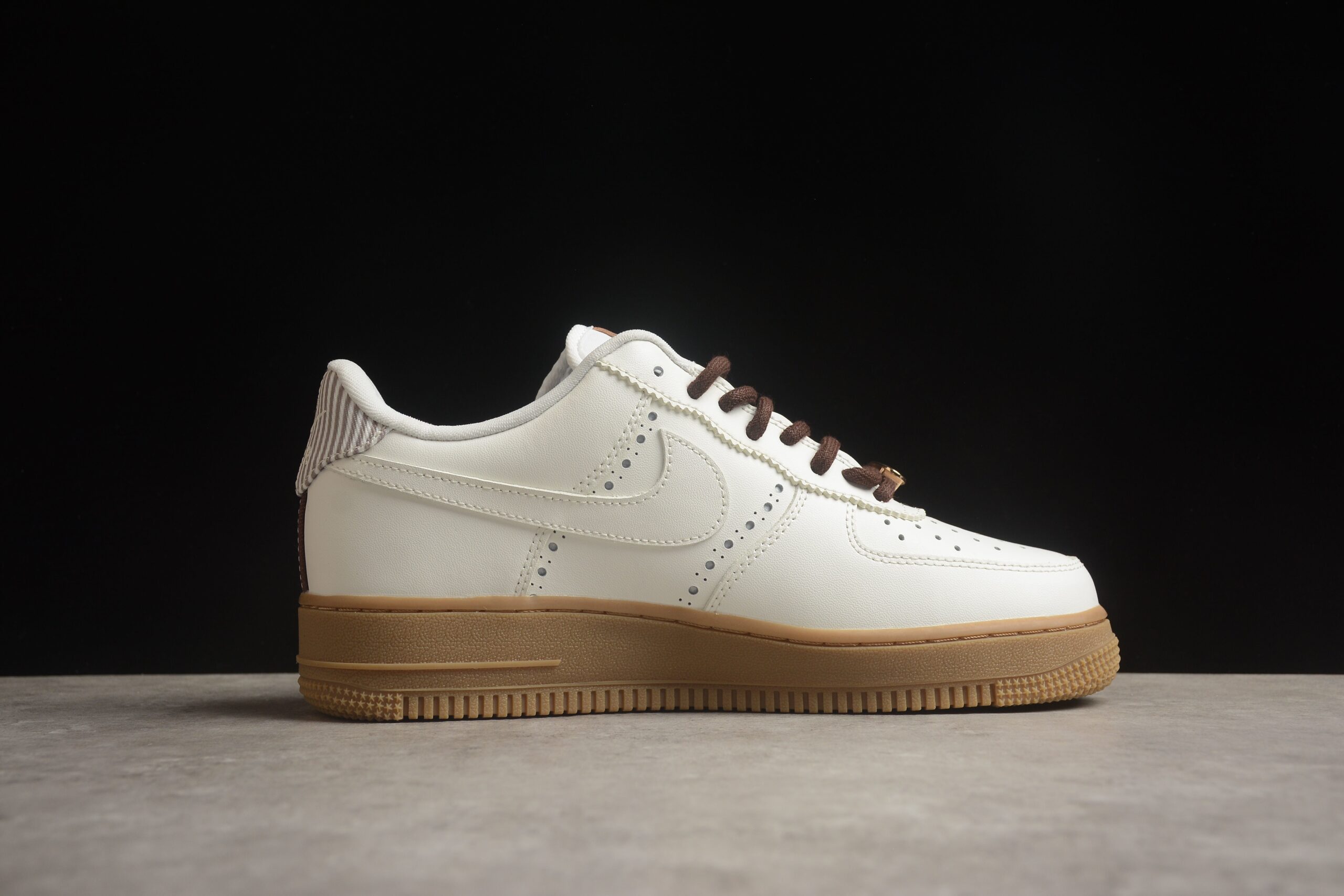 NK Air Force 1 FV3700-112