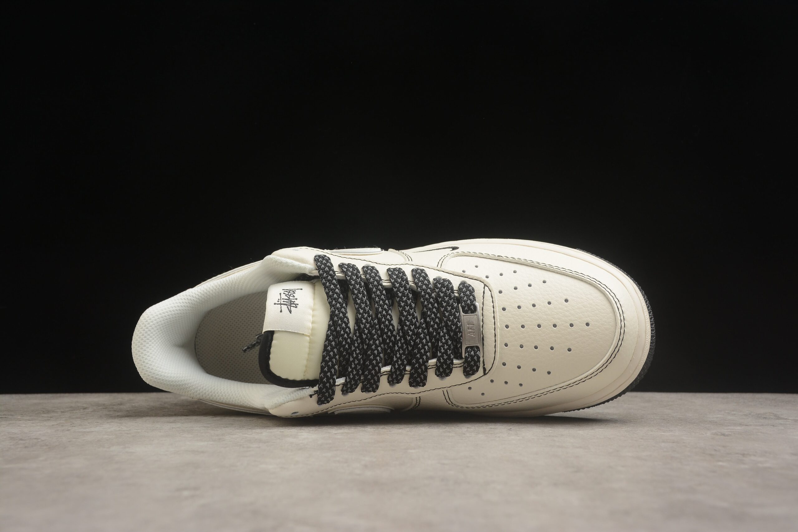 NK Air Force 1 HH7518-040 - Image 5