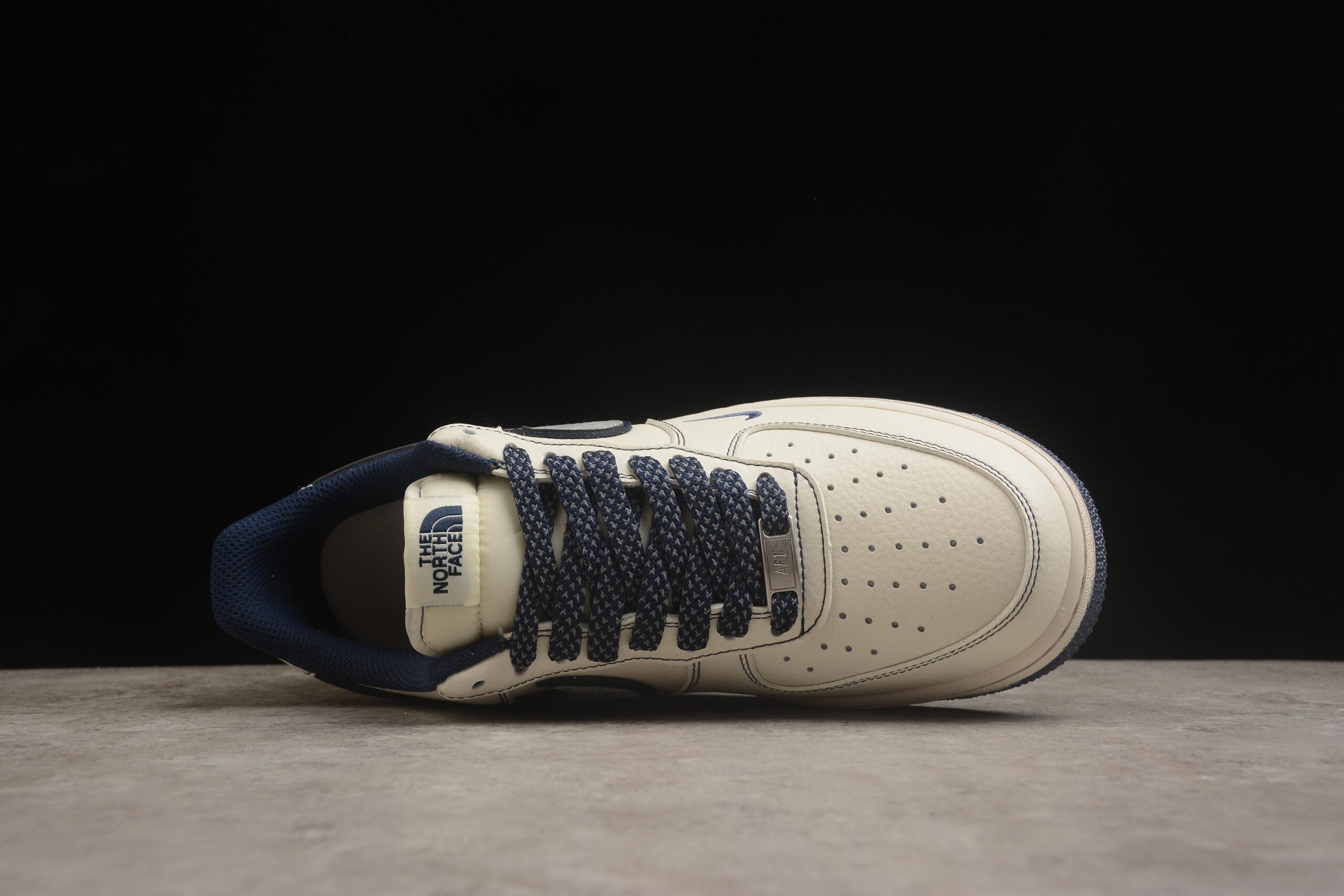 NK Air Force 1 HH7518-061 - Image 5