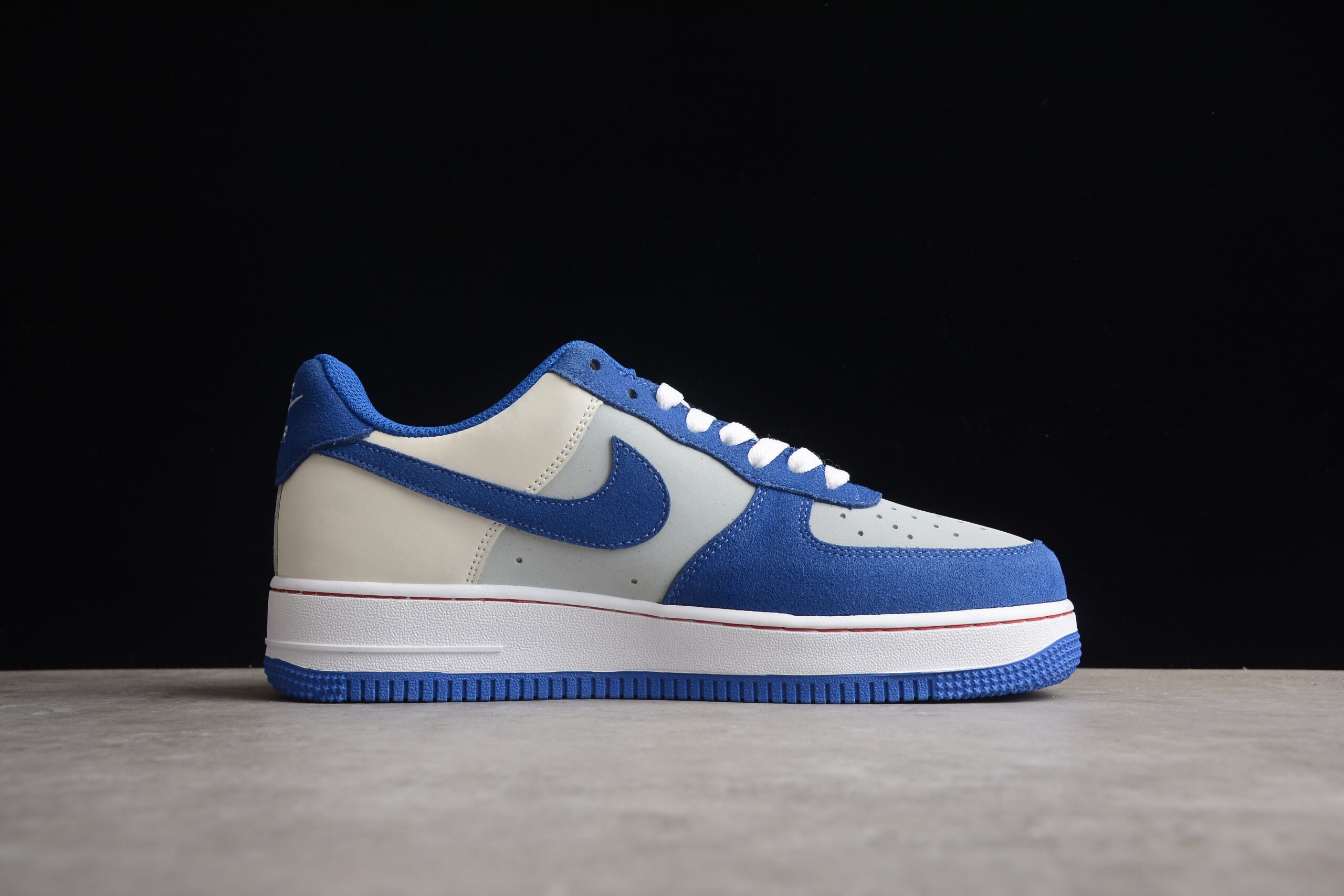 NK Air Force 1 HX123-001