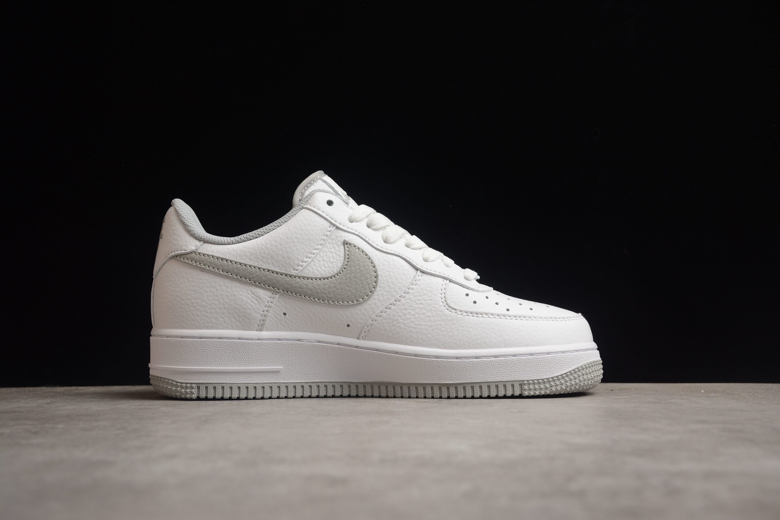 NK Air Force 1 MN5263-121