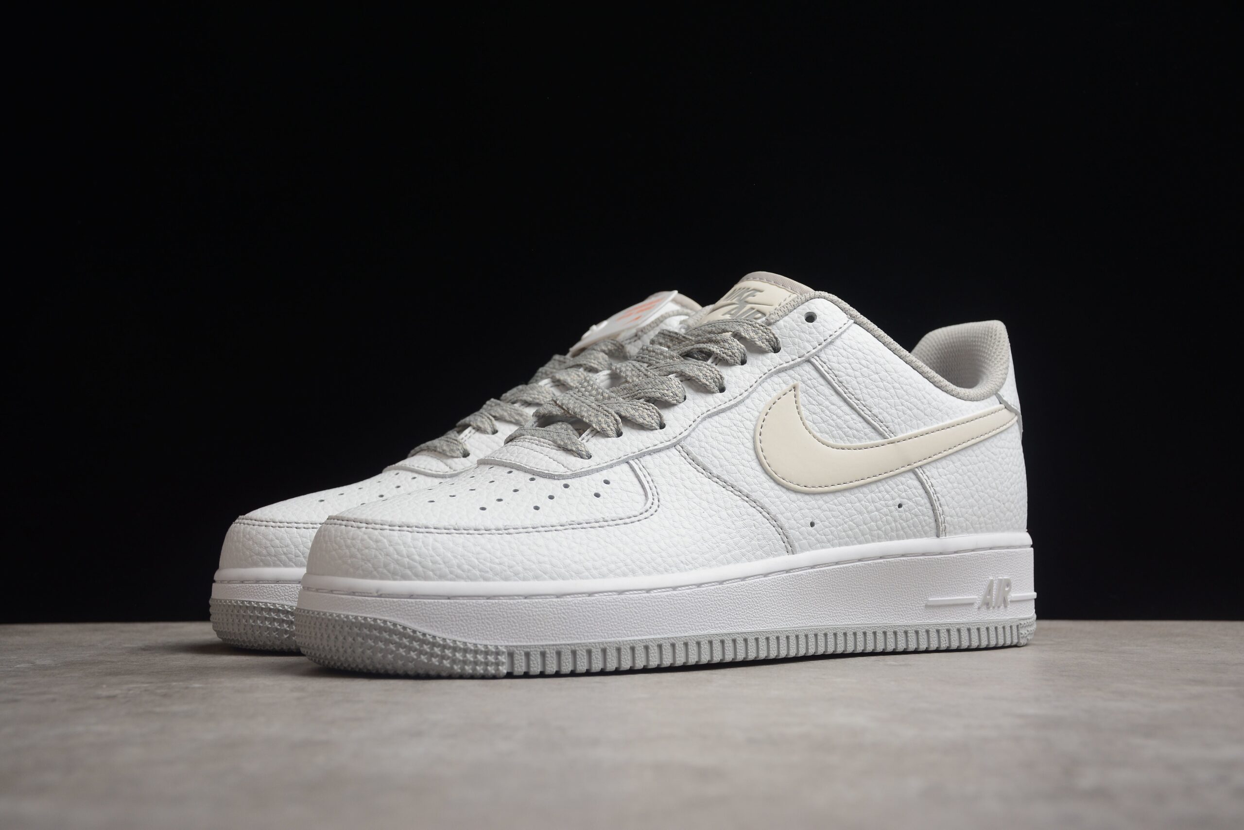 NK Air Force 1 U05369-603 - Image 4