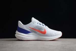 NK Air Zoom Winflo V9 DD6203-006