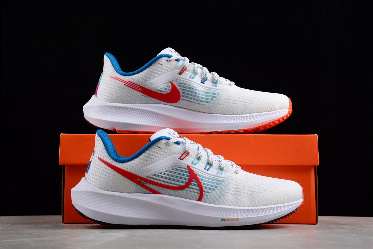 NK Zoom Pegasus 39 'White Red Teal' - Image 4