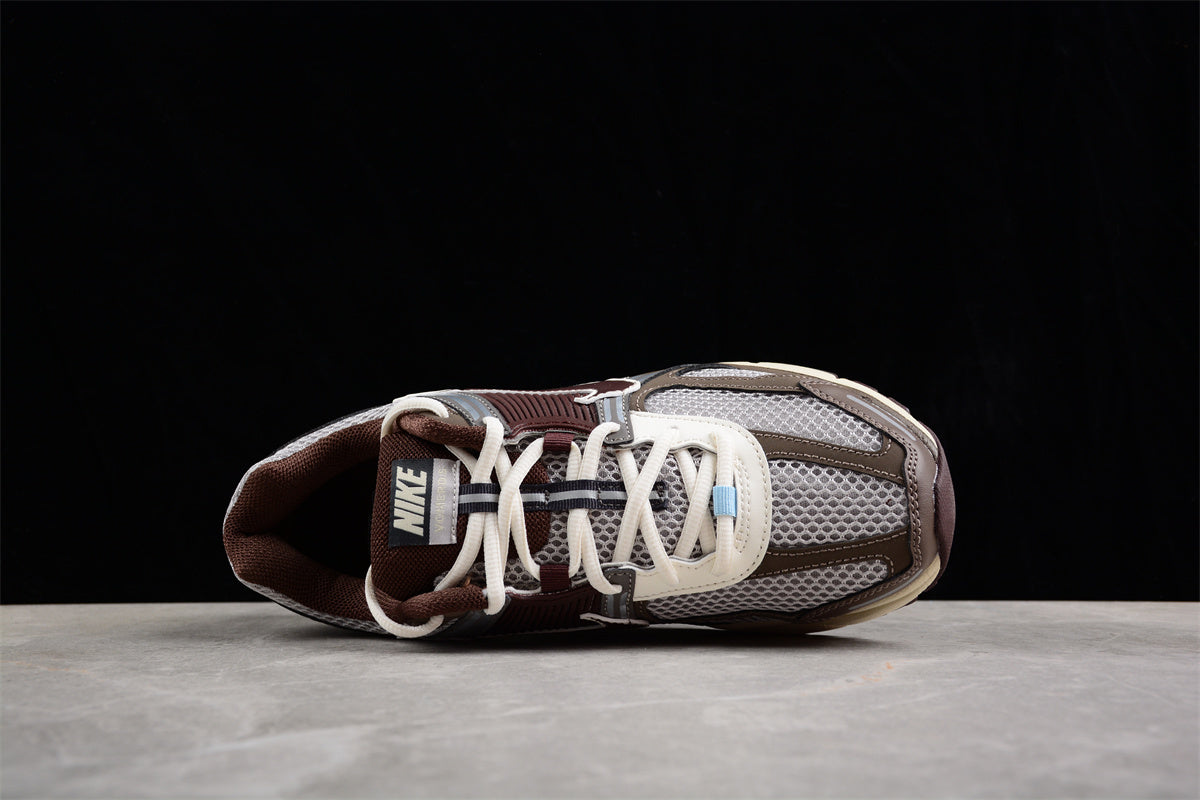 NK Zoom Vomero 5 SP FD9920-022 - Image 5