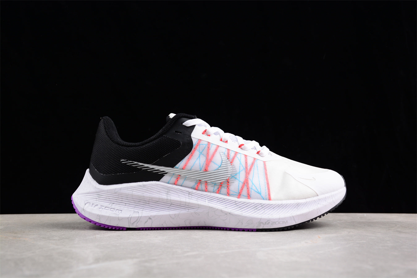 NK Zoom Winflo 8 CW3419-101