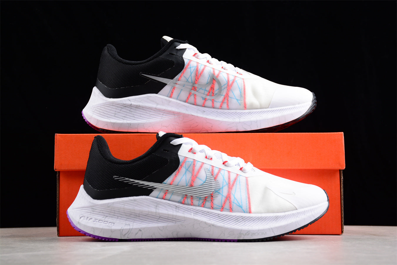 NK Zoom Winflo 8 CW3419-101 - Image 4