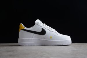 Nike Air Force 1'07 DM0118 100