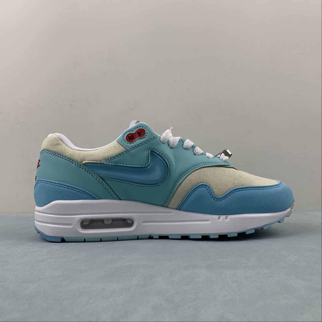 Nike Air Max 1 FD6955-400