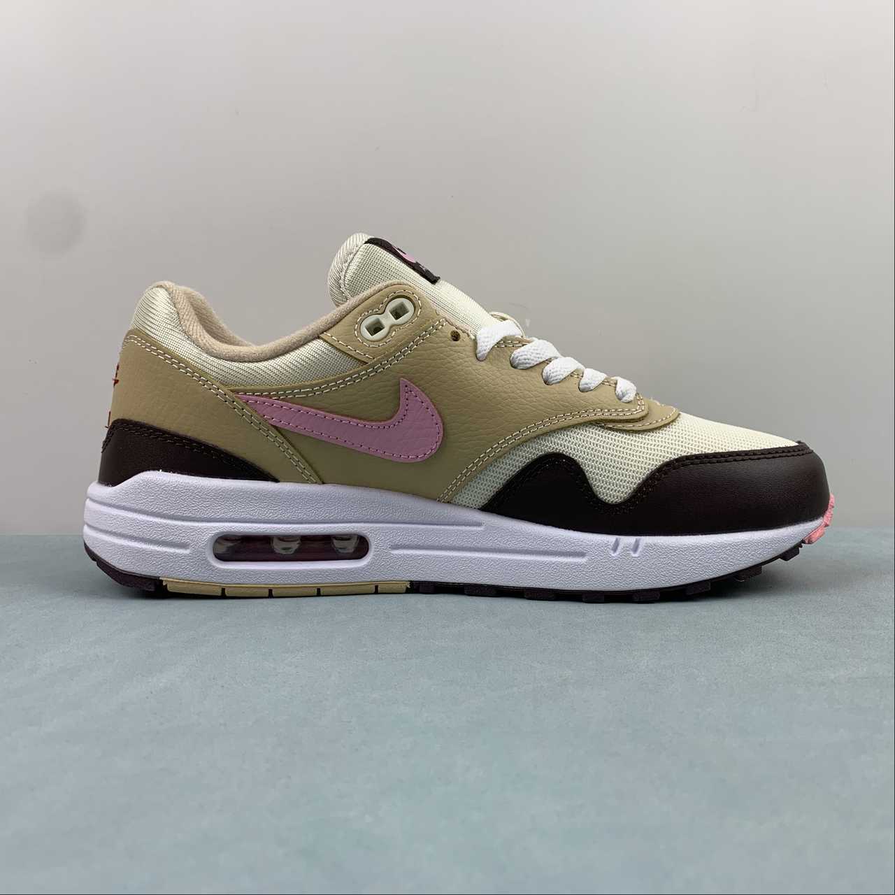 Nike Air Max 1 FZ4346-200