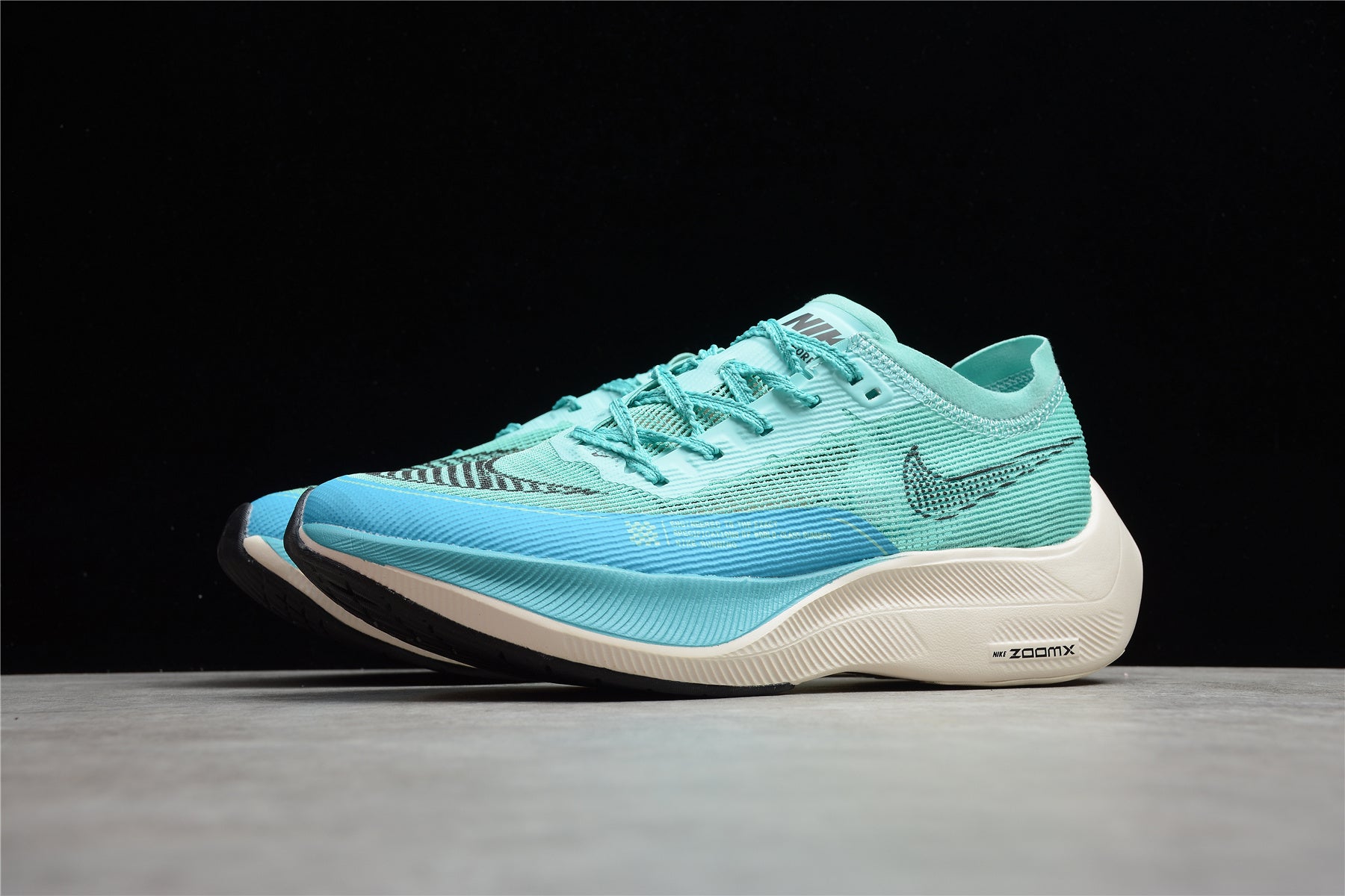 Nike Air ZoomX Vaporfly NEXT - Image 5