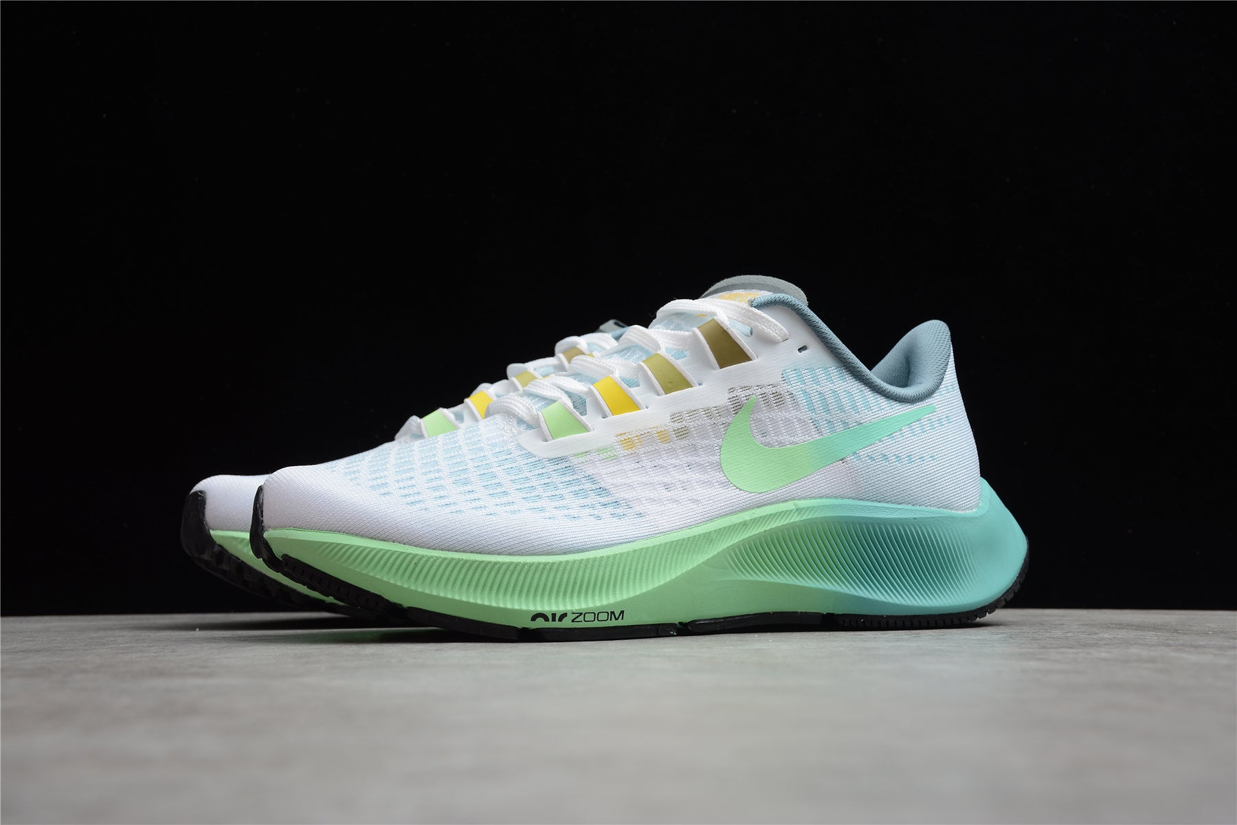 Nike Air Zoom Pegasus 37 Butterfly - Image 2