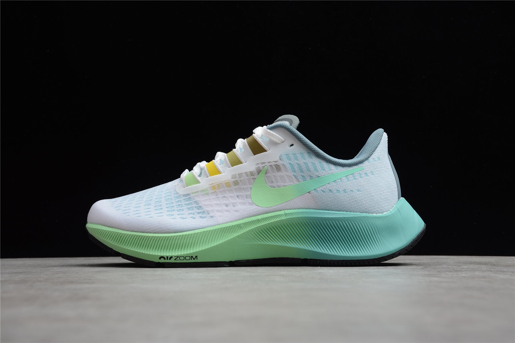 Nike Air Zoom Pegasus 37 Butterfly - Image 4