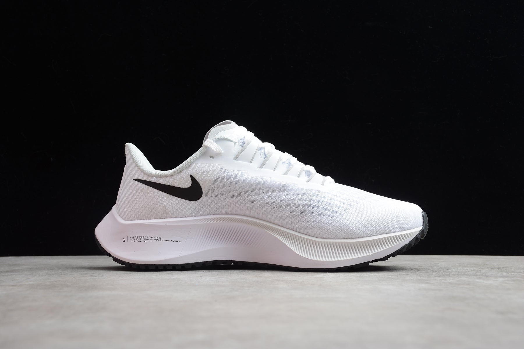 Nike Air Zoom Pegasus 37 White Black