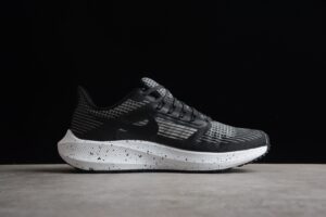 Nike Air Zoom Pegasus 39 'Black Dark Smoke Grey'