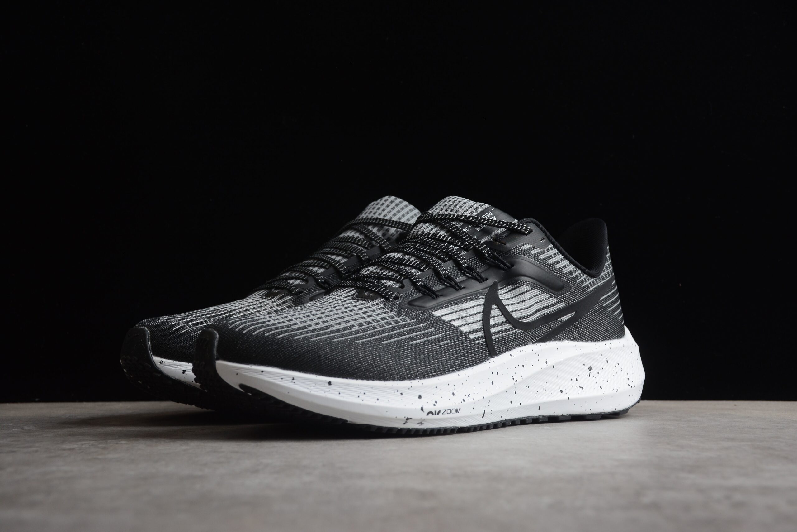 Nike Air Zoom Pegasus 39 'Black Dark Smoke Grey' - Image 3