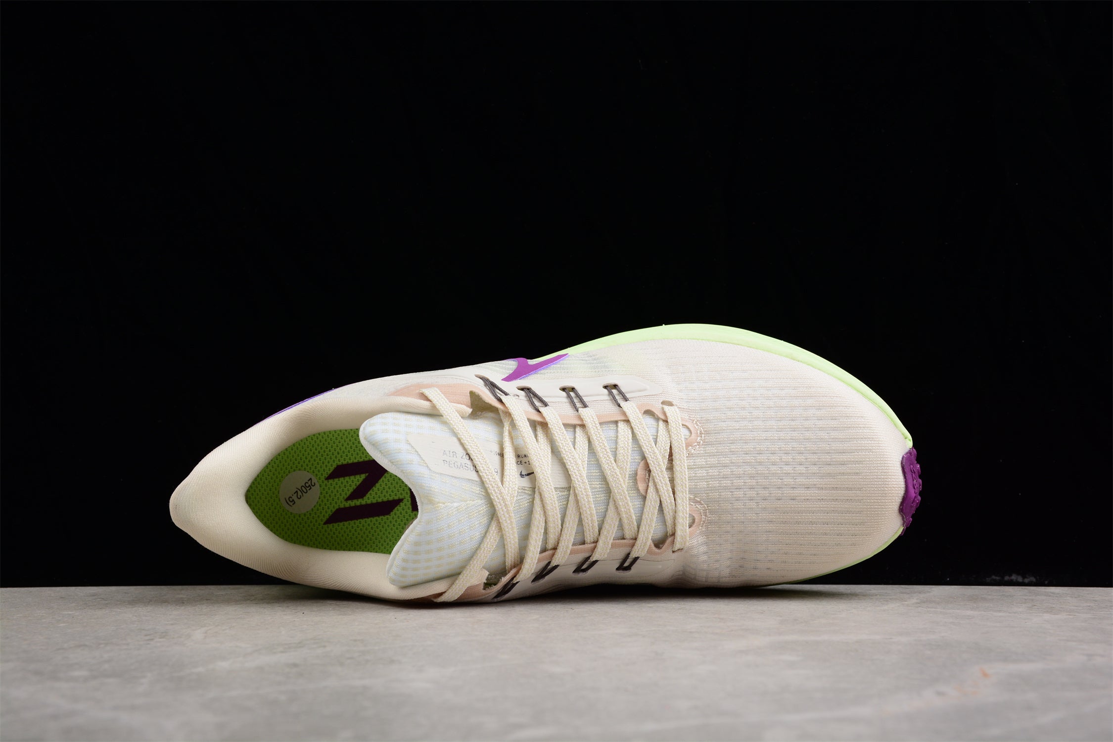 Nike Air Zoom Pegasus 39 Red Plum Barely Volt - Image 3