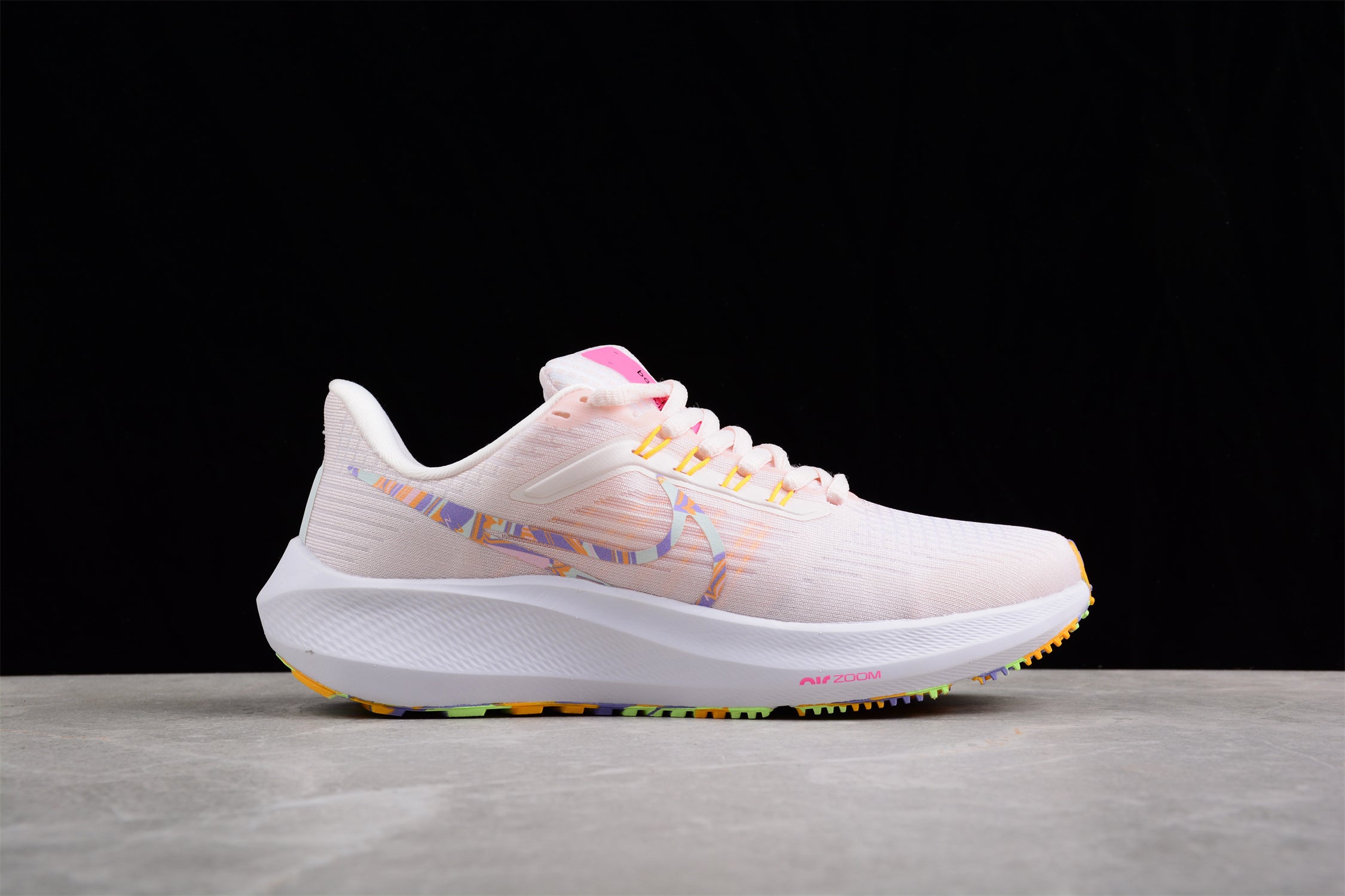 Nike Air Zoom Pegasus 39 Soft Pink/White - Image 2